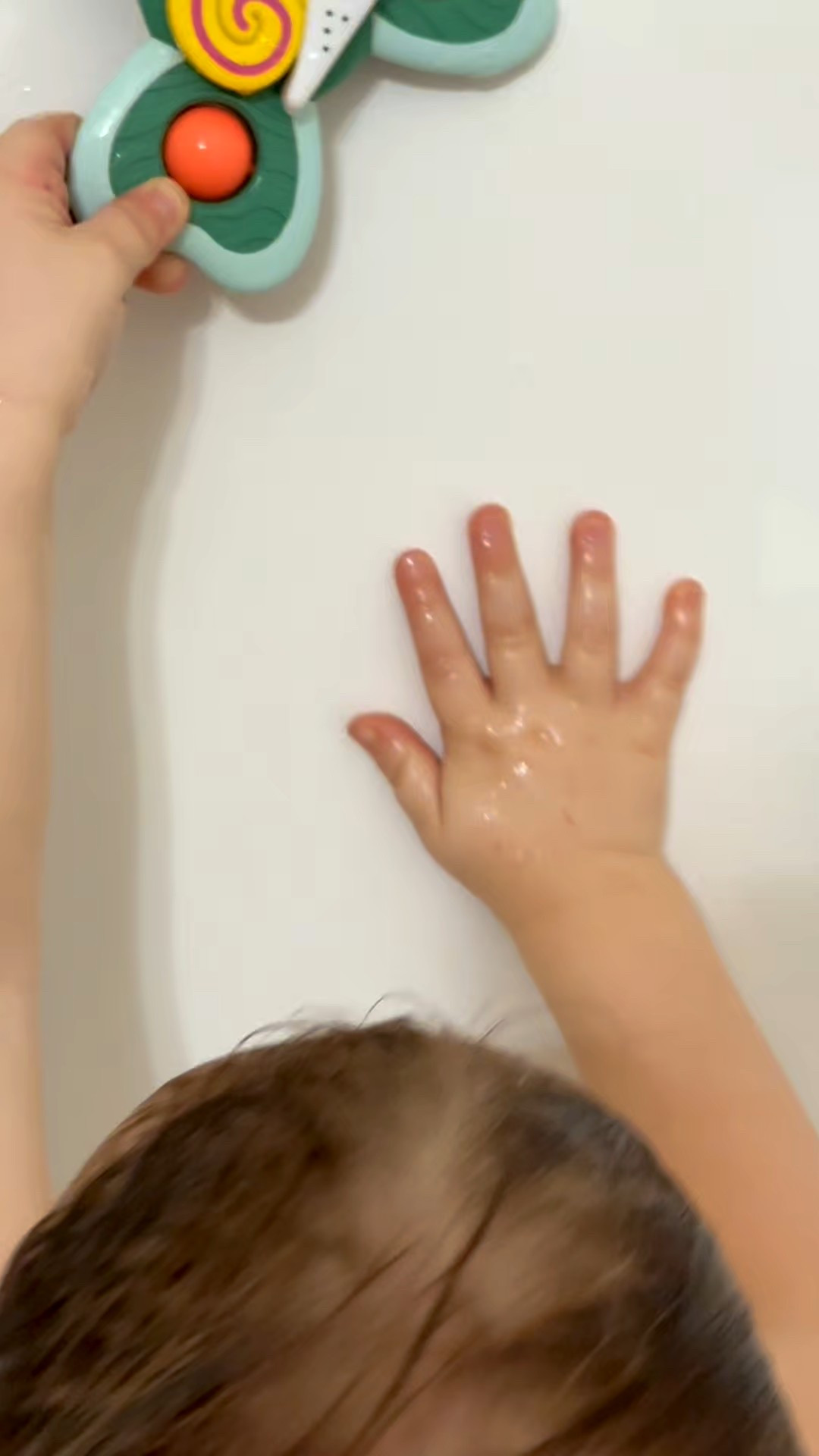 These suction cup spinners are such a win for babies & toddlers 🙌
We use them in the bath, on windows, and even for car rides.
Keeps little hands busy without screens.

Tagged similar options since the exact set isn’t available.

#LTKKids #LTKmomlife #LTKBaby