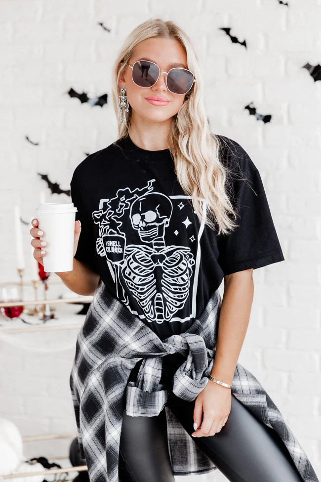 I Smell Children Black Heather Graphic Tee | Pink Lily