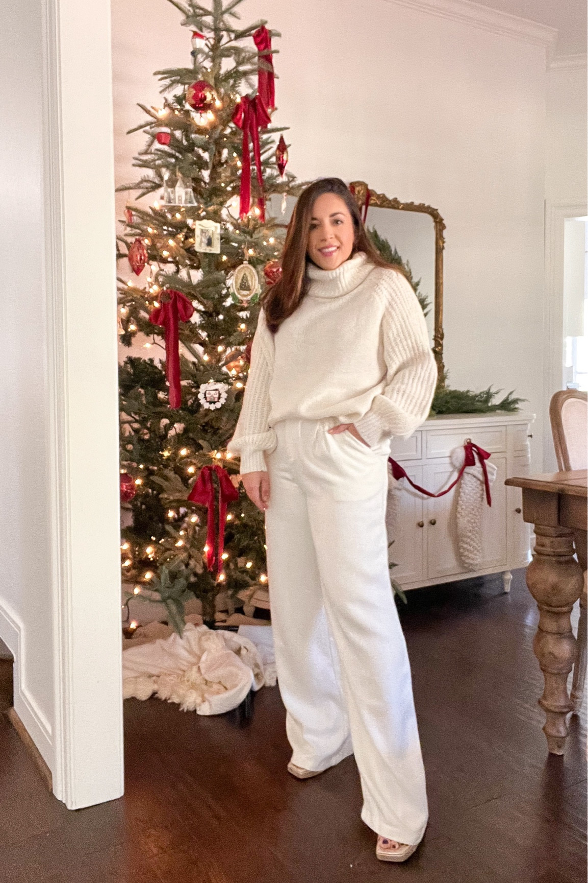 Nutcracker outfit inspo for the ballet and holiday season! This set is 30% off this weekend only! 

#LTKparties #LTKHoliday #LTKfindsunder50