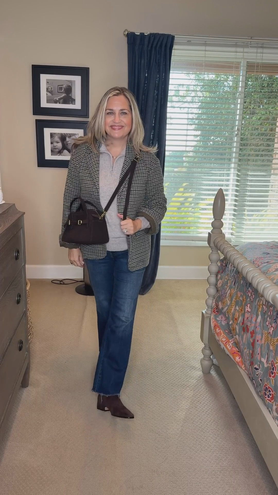 Love this cute fit for a fall or winter look! 


#LTKOver40 #LTKShoeCrush #LTKItBag