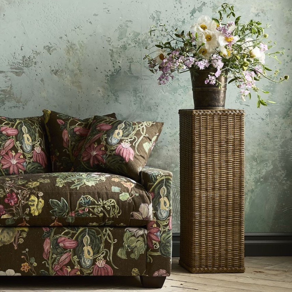 Design advice! Pedestals are great for corners 

#LTKHome