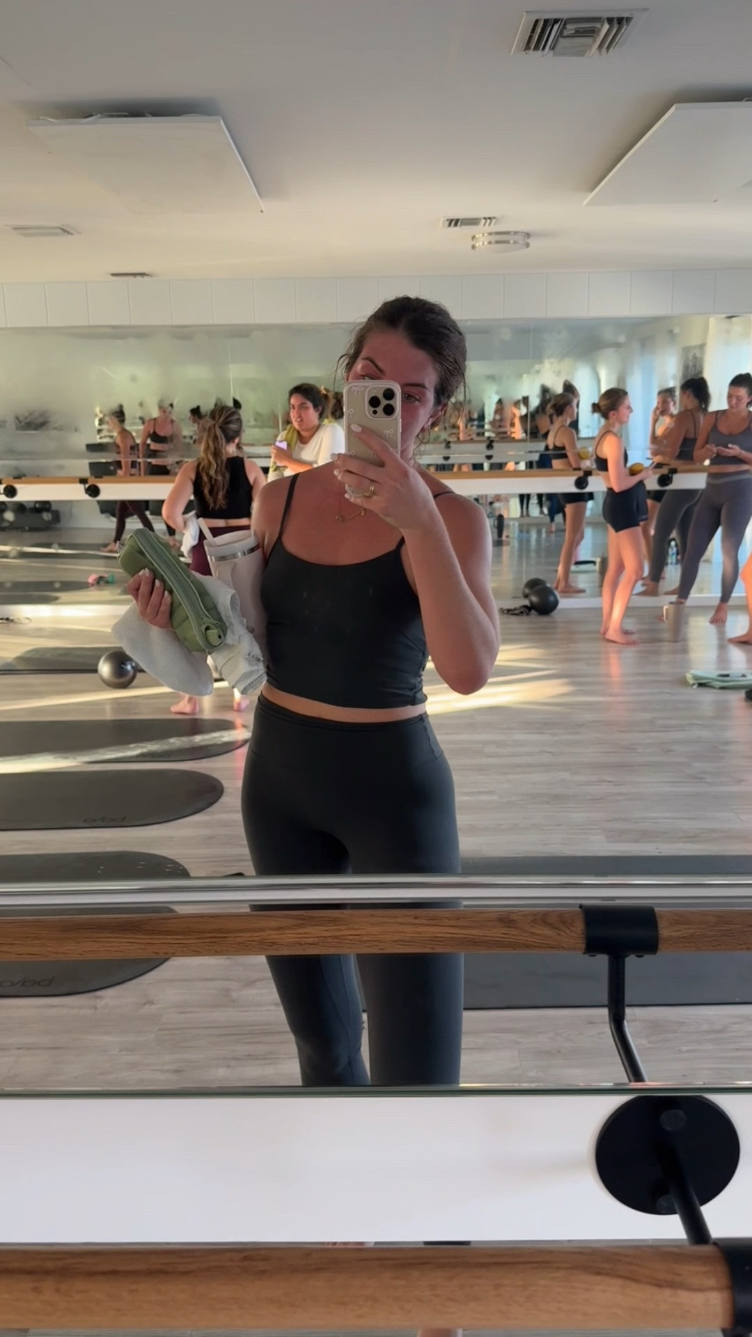 Don’t want to spend a ton of money on workout clothes but you want a workout set that doesn’t slip or roll? This Amazon brand is a good one! 

This was one of the hardest Pilates classes I have taken to date and the set didn’t move! 

#LTKFindsUnder100 #LTKTravel #LTKActive