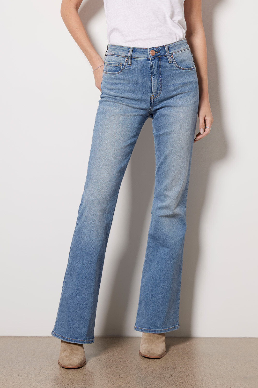 Ana High Rise Fab Ab Flare Jean | Evereve