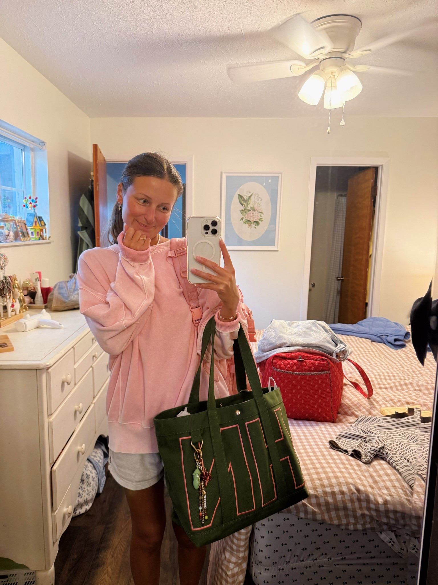 Road trip fit & my needlepoint bag! 