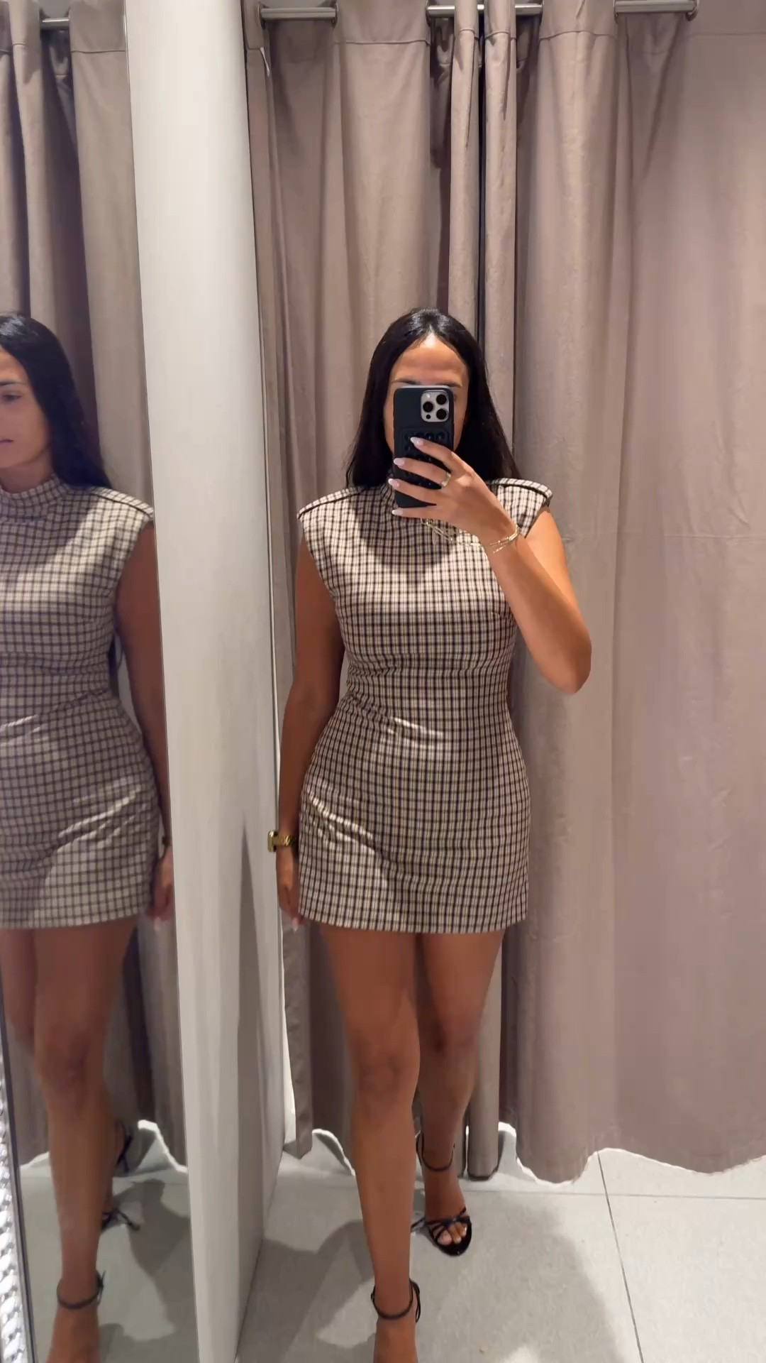 Everything I tried on at Zara in a size medium. Wish the dresses were a bit longer, even with shorts under they’re so short for someone 5’8 and above.

#LTKcanada #LTKfall #LTKstyletip