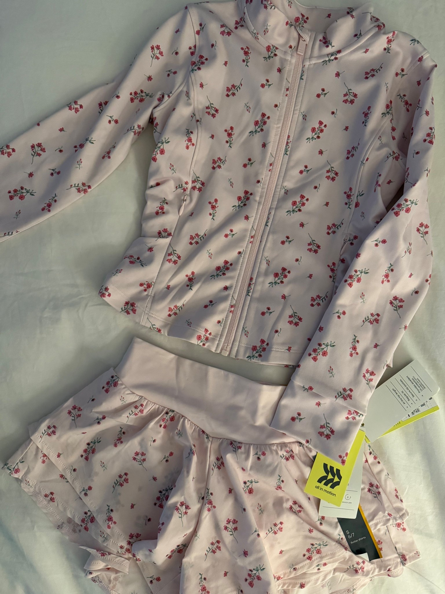 The cutest girl workout set! 

#LTKKids #LTKmorningroutine #LTKmomlife