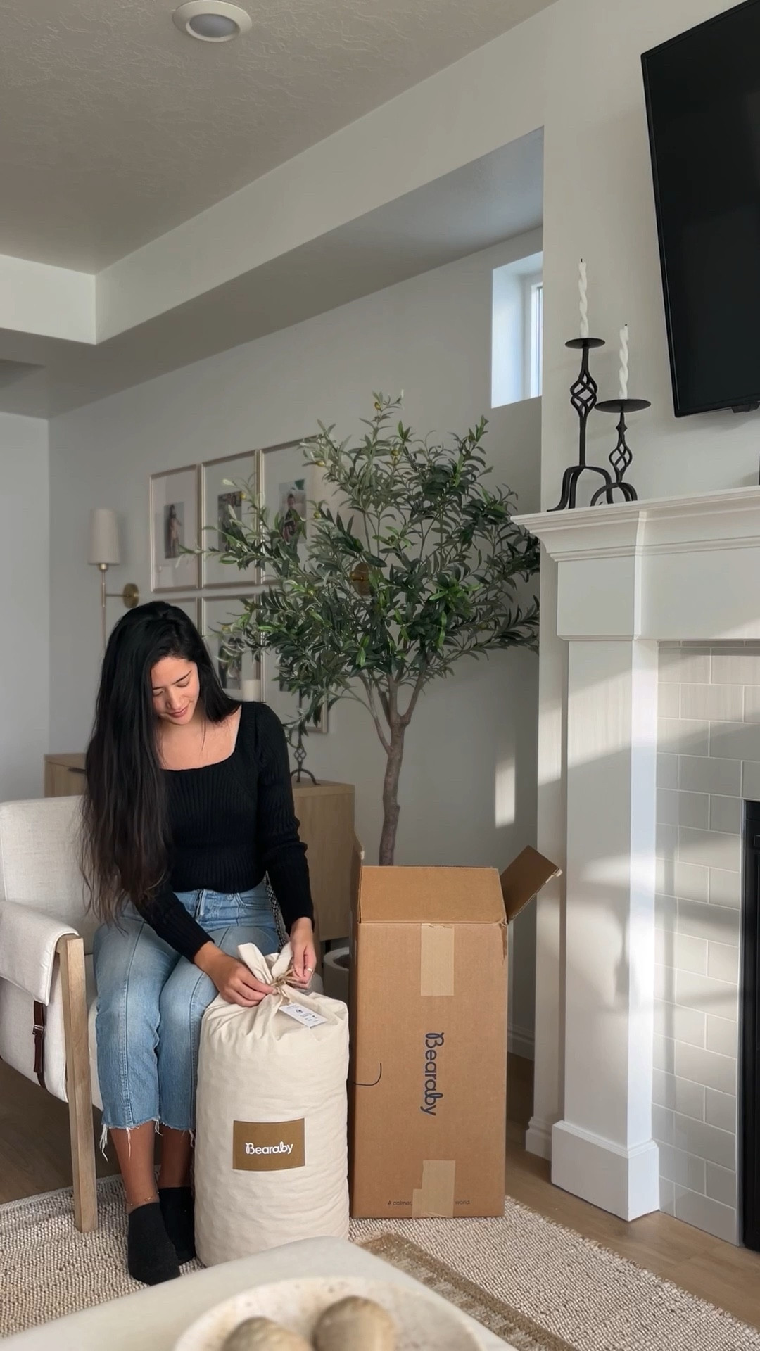 15 lbs of comfort, deep sleep and peace! Bearaby weighted blankets are perfect for you or gifted to a loved! 🤍😴





#home #blanket #decor #livingroom #bedroom #gift #holiday #amazon #finds #neutral 

#LTKStyleTip #LTKGiftGuide #LTKHome