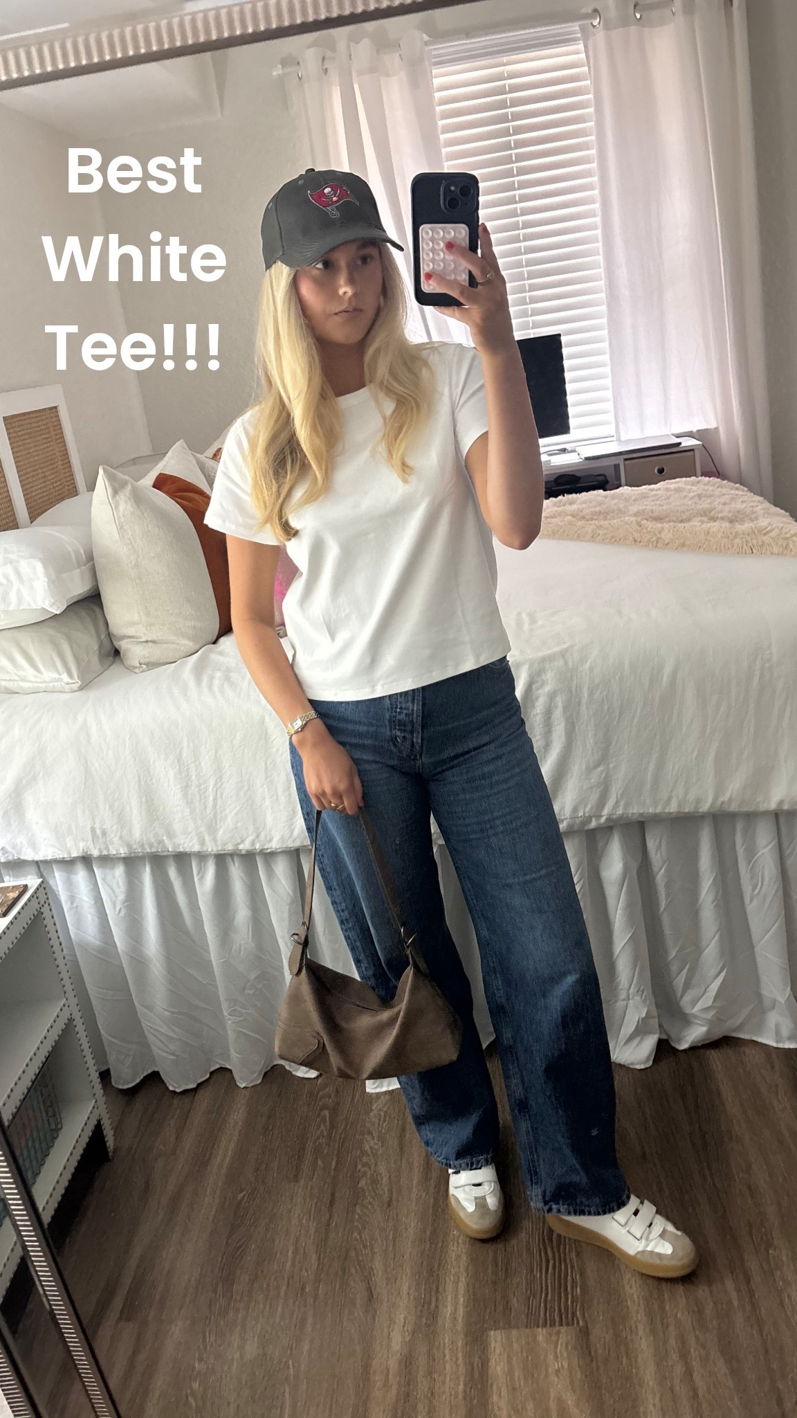 The best white tee!!!! Only $15!!! 

#LTKStyleTip #LTKFindsUnder50 #LTKSaleAlert