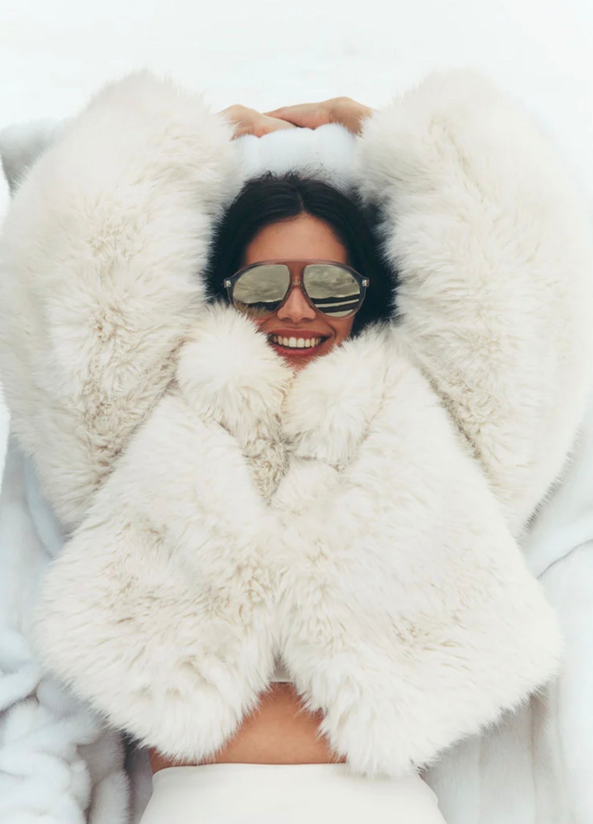 ALO 30% off for memebers 

#LTKHoliday #LTKCyberWeek #LTKSaleAlert