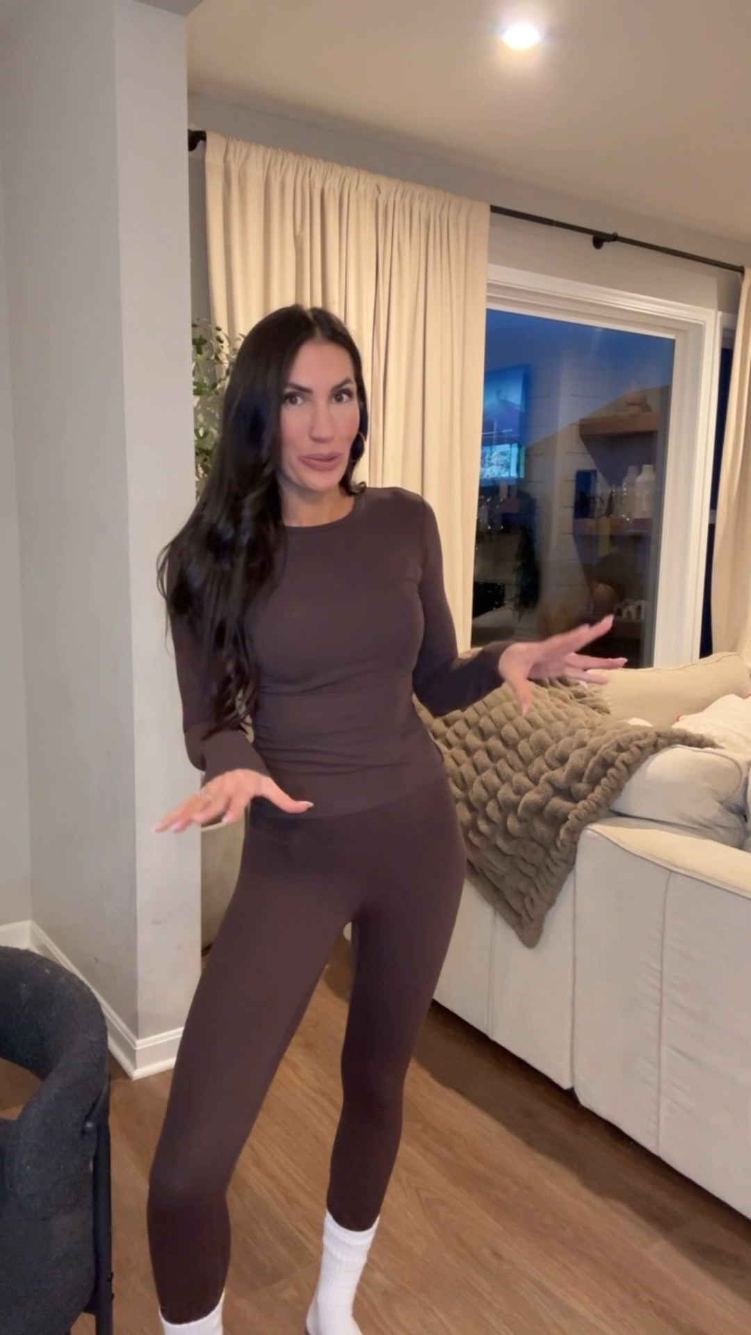 Amazon activewear I am obsessed with!
I get the 28” in the leggings - I am 5’9
Wearing small in top & leggings
The best, most buttery soft activewear 

#LTKootd #LTKfitnessgoals #LTKgrwm