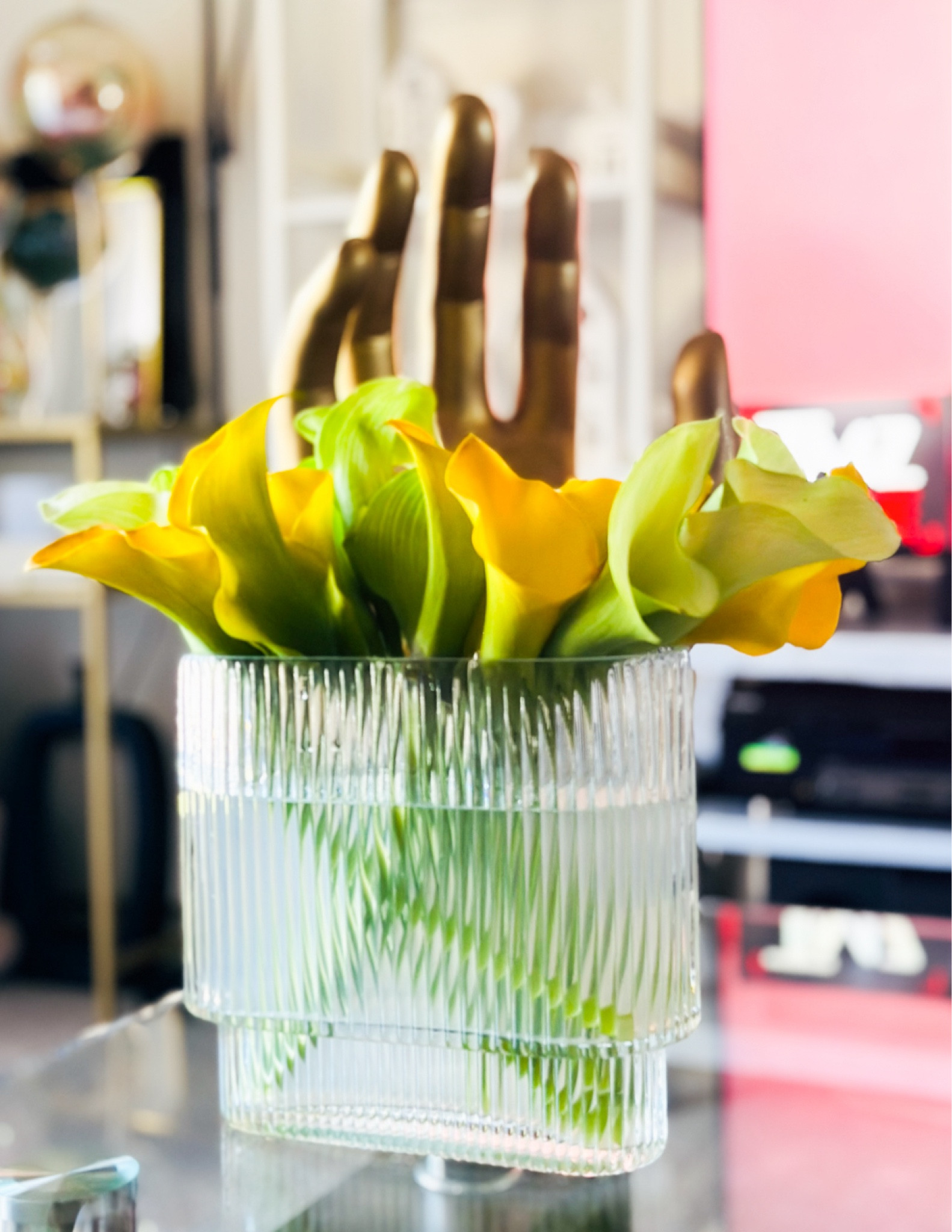 Floral arrangements ✨ Click on the “Shop  HOME collage” collections on my LTK to shop.  Follow me @au_thentically for daily shopping trips and styling tips! Seasonal, home, home decor, decor, kitchen, beauty, fashion, winter,  valentines, spring, Easter, summer, fall!  Have an amazing day. xo💋

#LTKstyletip #LTKsalealert #LTKhome