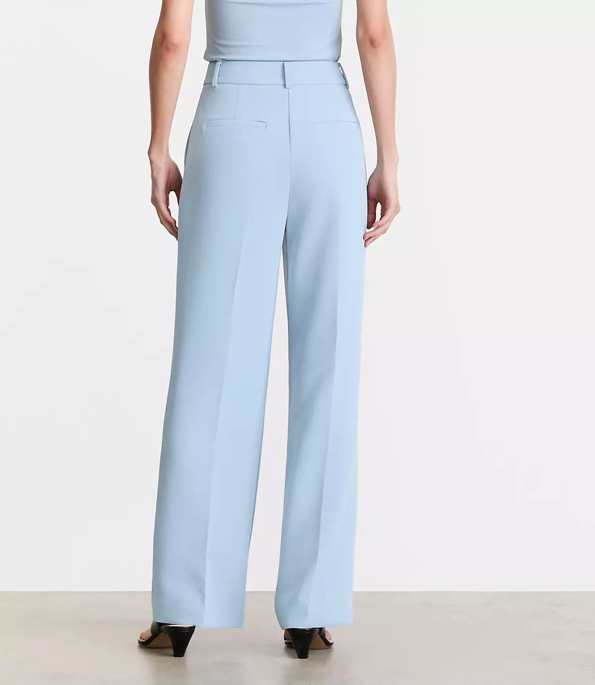 LOFT Versa Crepe Drape Pleated Relaxed Straight Pants | LOFT