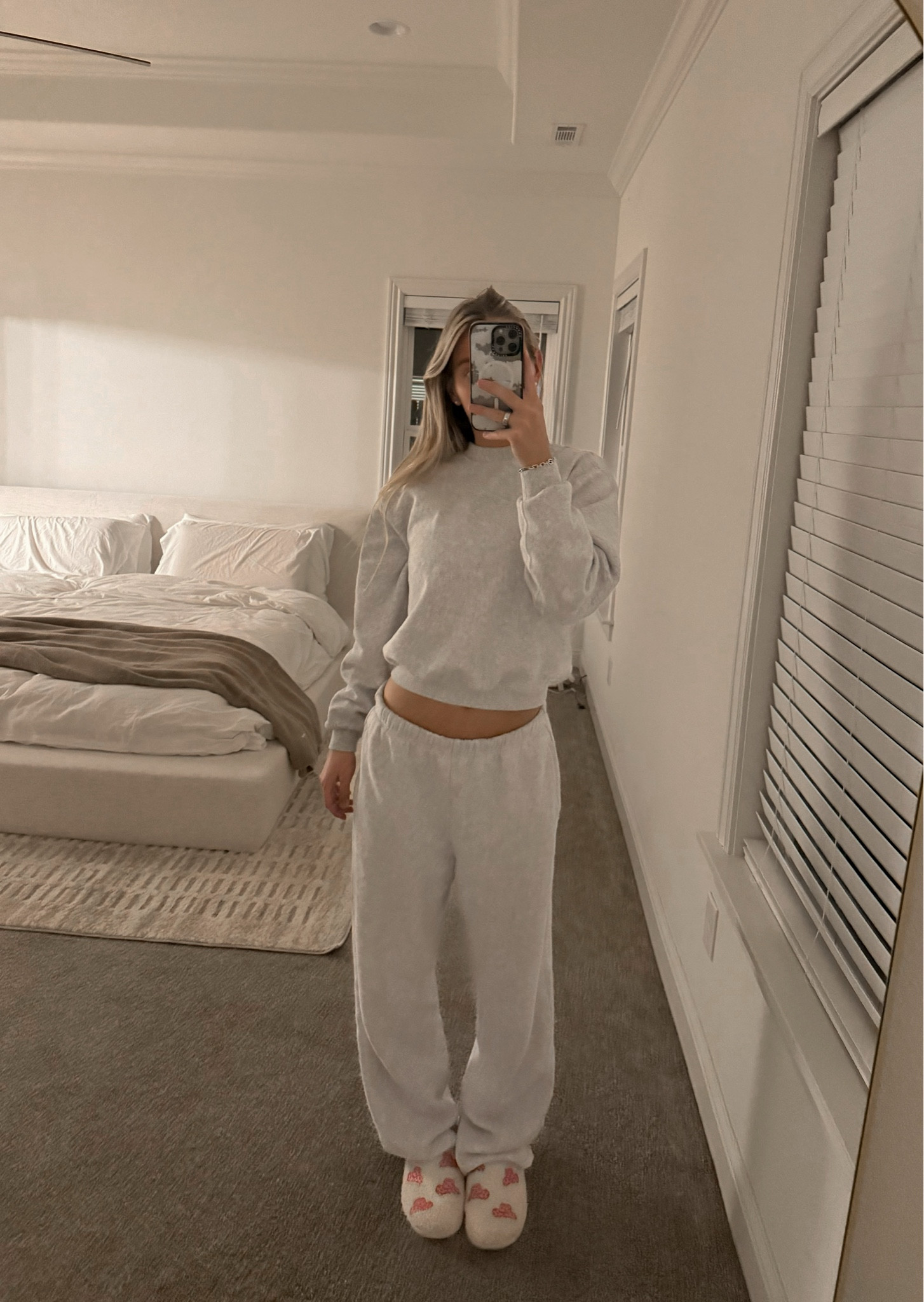 Cozy set from @skims ☁️


#matchingset

#LTKBeauty #LTKSeasonal #LTKStyleTip