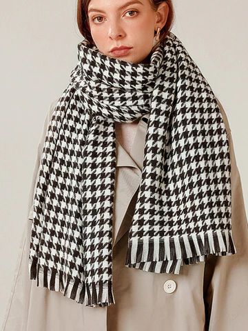 Houndstooth Raw Hem Scarf | 1Sansome