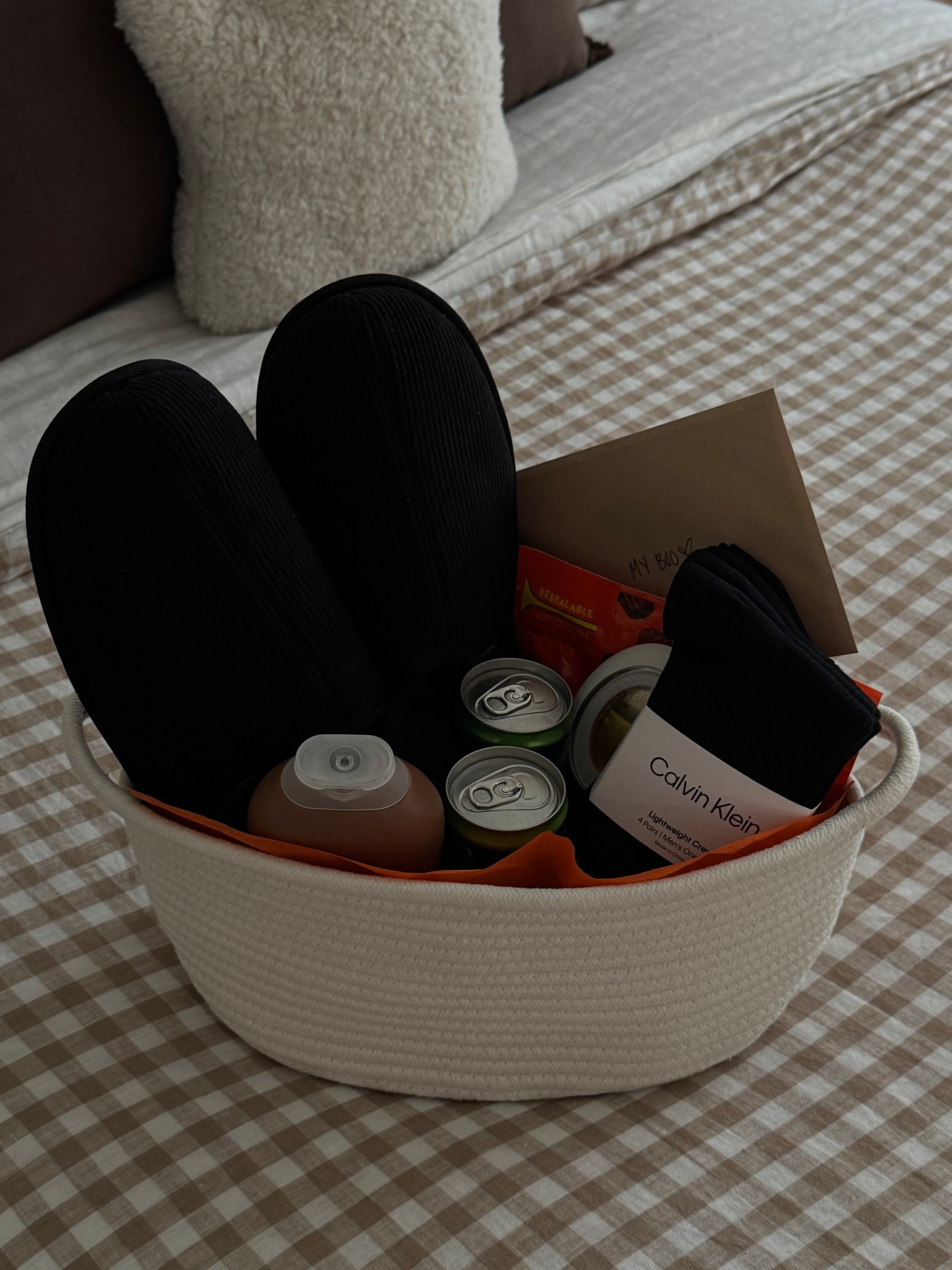 Boo basket for my husband all from Amazon!!✨

#LTKHalloween #LTKFindsUnder50 #LTKMens