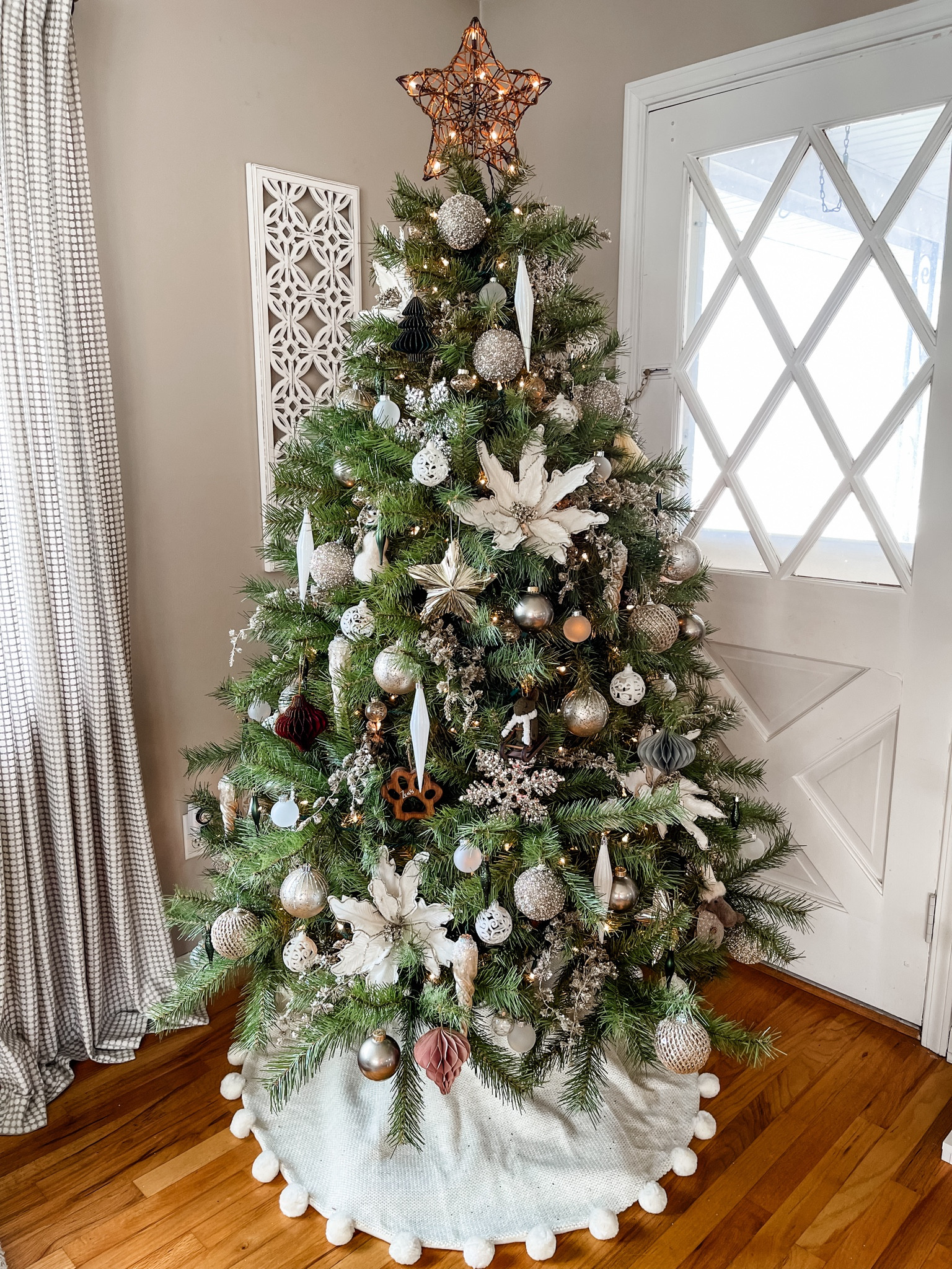 here for all the neutral holiday decor 🤍✨ I just love our tree this year! most of the ornaments and stems are ones we’ve had for years now, but I did snag some cute new paper ornaments this year from @amazon and they blend in perfect with the rest 🎄🎄 I’ll linked them for you in my @shop.ltk & my amazon storefront!

.
.
.

#christmastreeinspo #neutralchristmasdecor #christmastreegoals #cozychristmas #christmasdecor #sparkle #snowflakes #amazonhome #targetstyle #westelm #neutralaesthetic #merrychristmas #christmasdecorinspo #cybermonday #countdowntochristmas #ltk #teamltk 

#LTKhome #LTKHoliday #LTKSeasonal