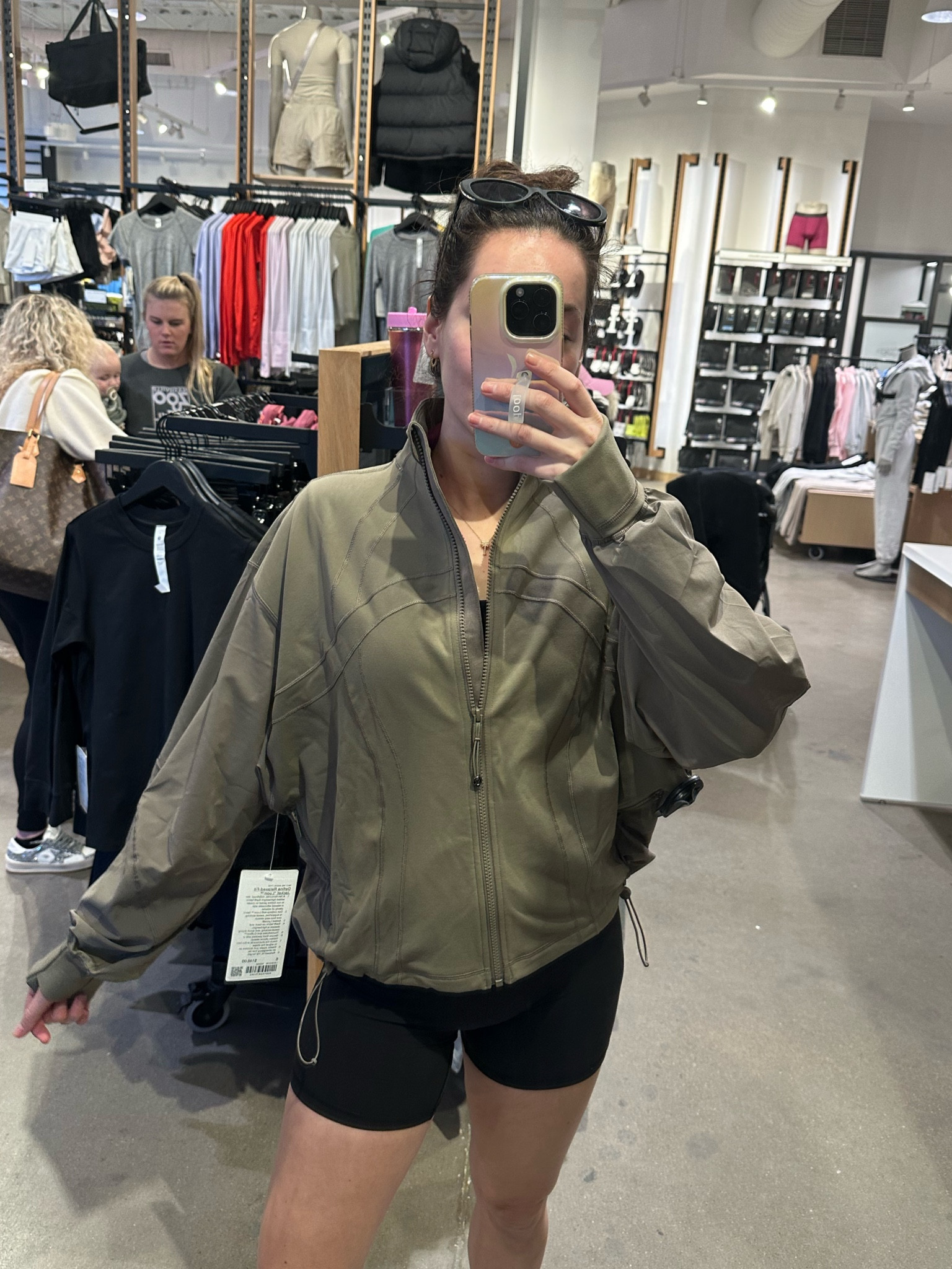 Lululemon jacket size 6
Lululemon find 

#LTKstyletip