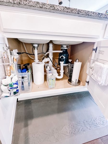 🤌🏼😮‍💨 Just the basics, that’s all that should be under your kitchen sink. Items you use at least once a week!
.
.
@thecontainerstore
@mdesign
.
.
.
#Thursday #ThursdayVibes #FridayEve #UnderSink #StorageSolutions #KitchenOrganization #OrganizedLife #TheContainerStoreAlpharetta #SinkStorage #WeeklyNecessities #Needs

#LTKfamily #LTKfindsunder100 #LTKhome