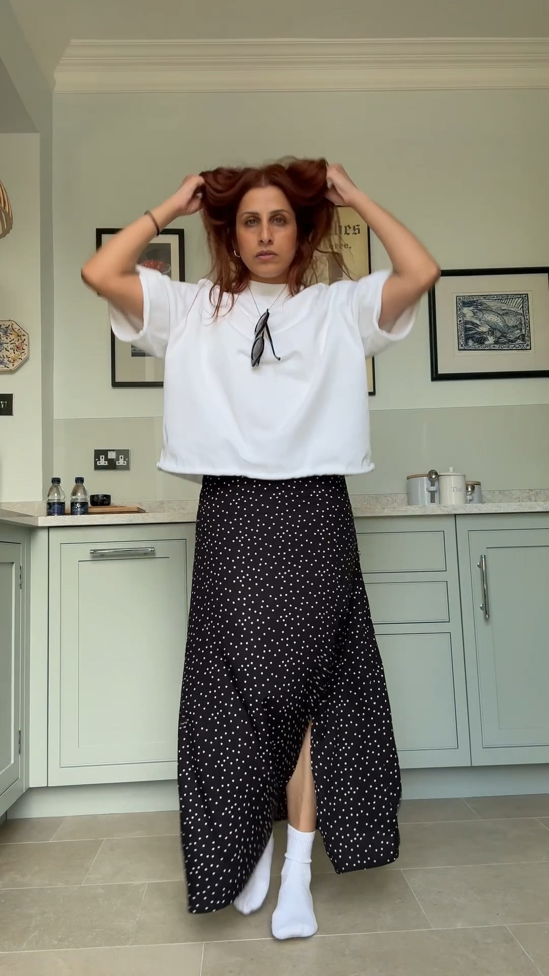 Polka dot flowy skirt #missselfridge 
White tee #hm 


#LTKsummer #LTKmodest #LTKeurope