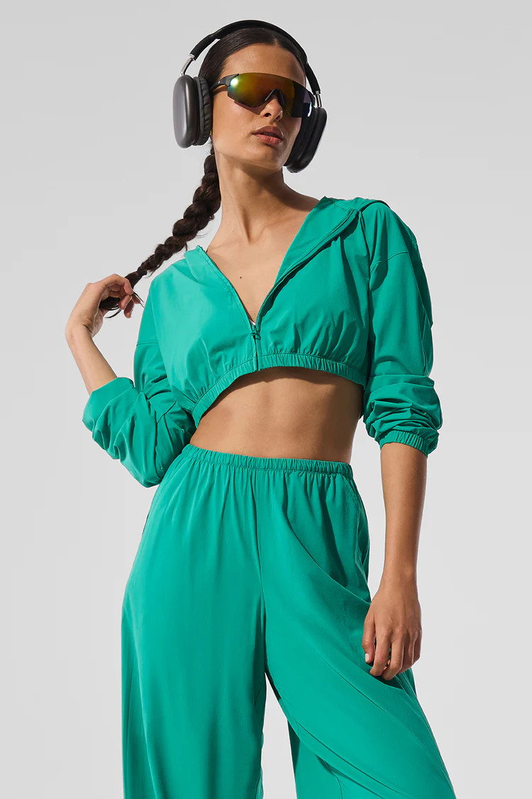 Cropped Breezy Full-Zip Hoodie - Spruce Green | Alo Yoga (US)