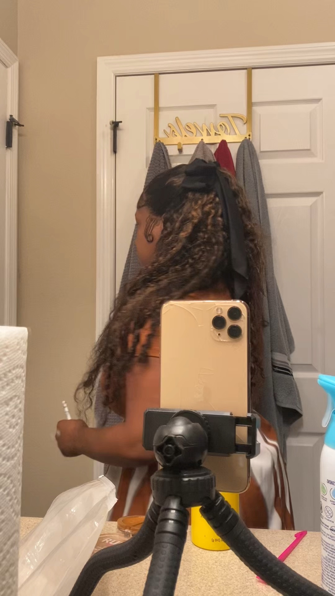✨ Final Hair Look ✨

This is the final look of my hair before I head to work! 😍 I’m loving how soft, full, and low-maintenance this wig is.

📲 Facebook, Instagram, YouTube & LTK: Head over to my TikTok through the link in my bio to shop this wig.

💕 Don’t forget to like, comment, and share if you love this look!

#AmandaHair #TikTokShop #WigTok #GluelessWig #HumanHairWig

#LTKmomlife