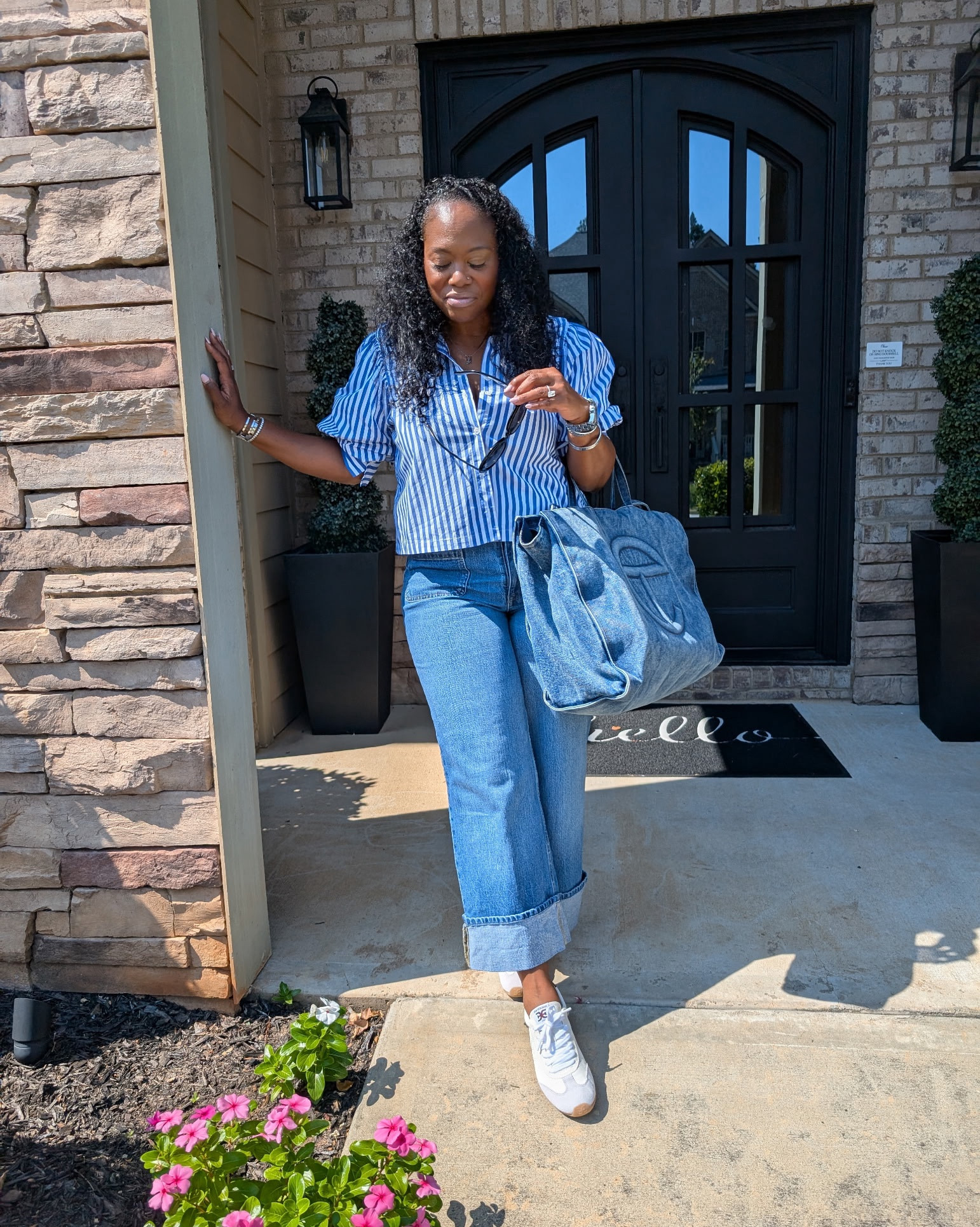 I love this look…clean and classic in blue. Puff-sleeve stripes with cuffed wide-leg denim. White kicks keep it modern and the denim tote handles the extras.

Free Assembly Cuffed Jeans 12 | Zara Puff Sleeve top | Sam Edelman kicks | Telfar denim tote | Silver accessories 

Soft life, styled right. ✨

#fashioninfluencer #atlfashioninfluencer #fashioninspo #luxelife #imtashamack

#LTKItBag #LTKShoeCrush #LTKPlusSize