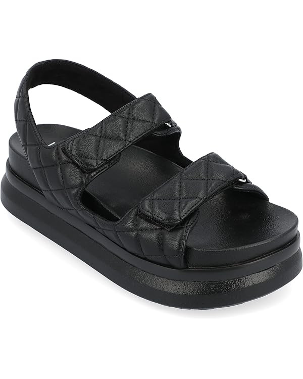 Journee Collection Women's Debby Sandals | Amazon (US)