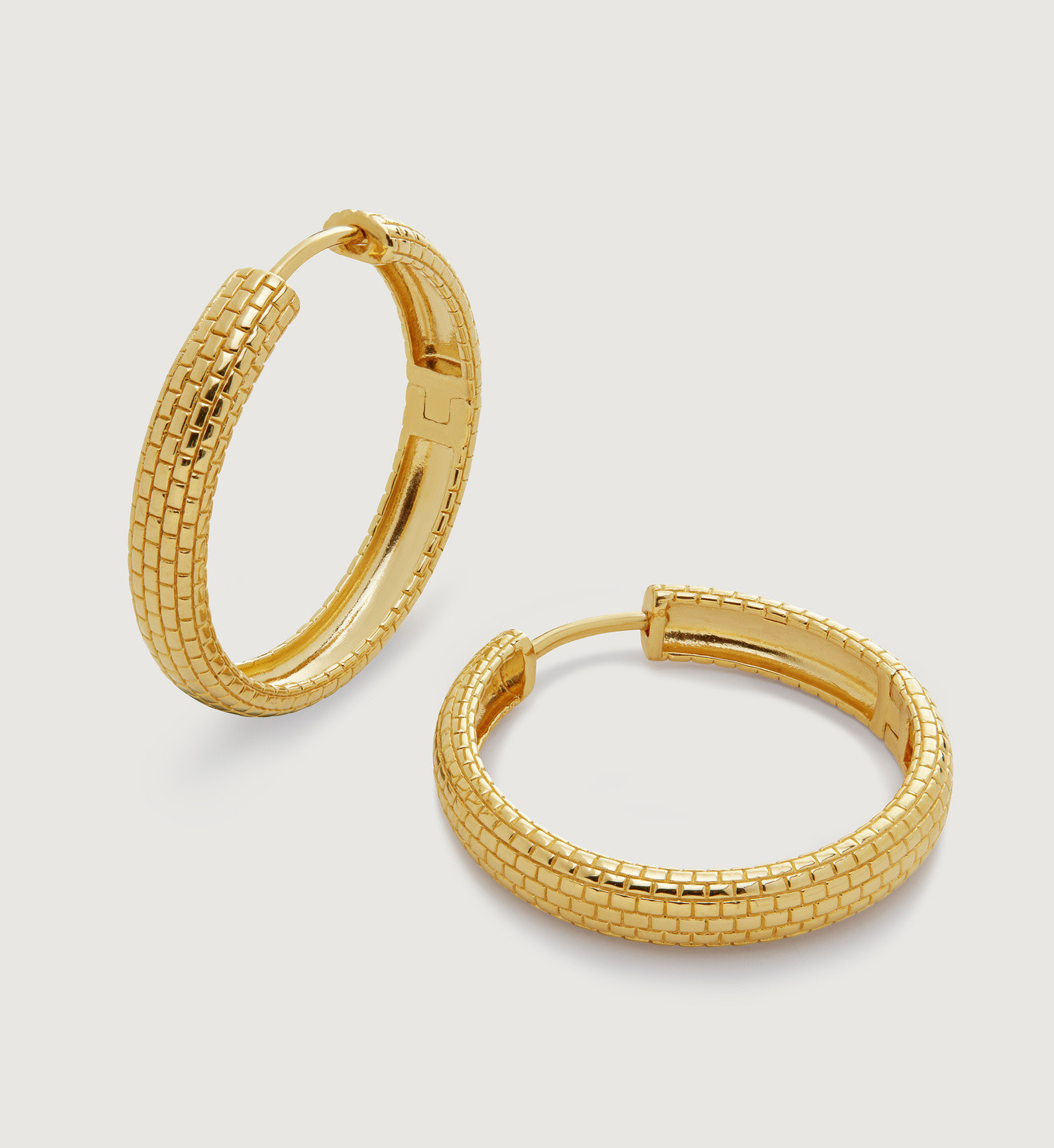Heirloom Medium Hoop Earrings | Monica Vinader (Global)