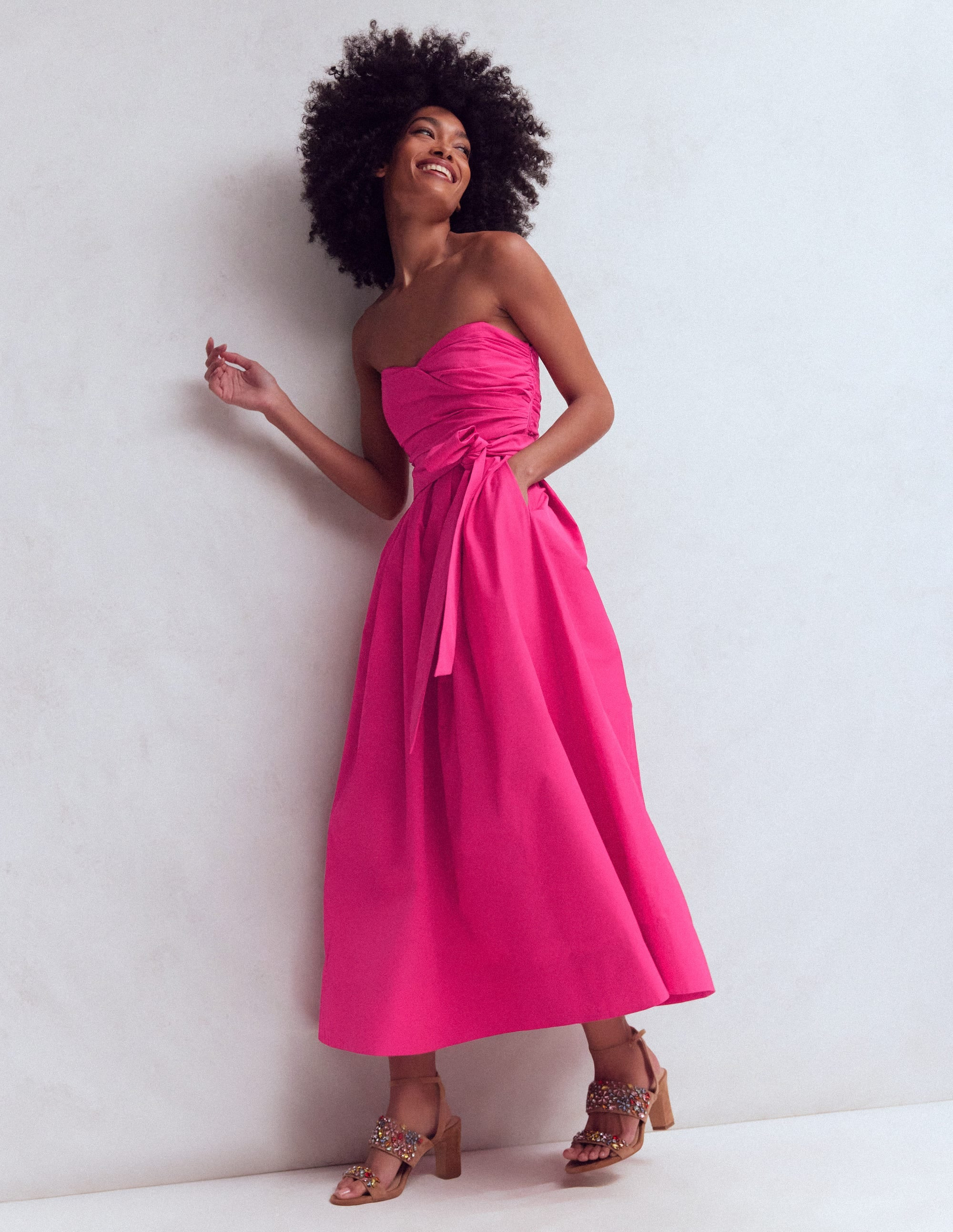 Tr\u00e4gerloses Taftkleid-Hellrosa | Boden DE