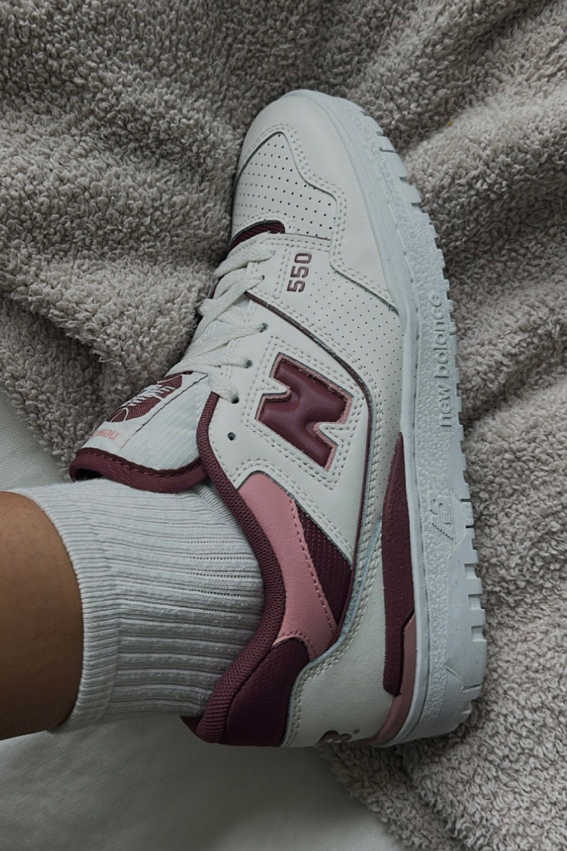 fall sneaker New Balance 550

#LTKGiftGuide #LTKstyletip #LTKshoecrush