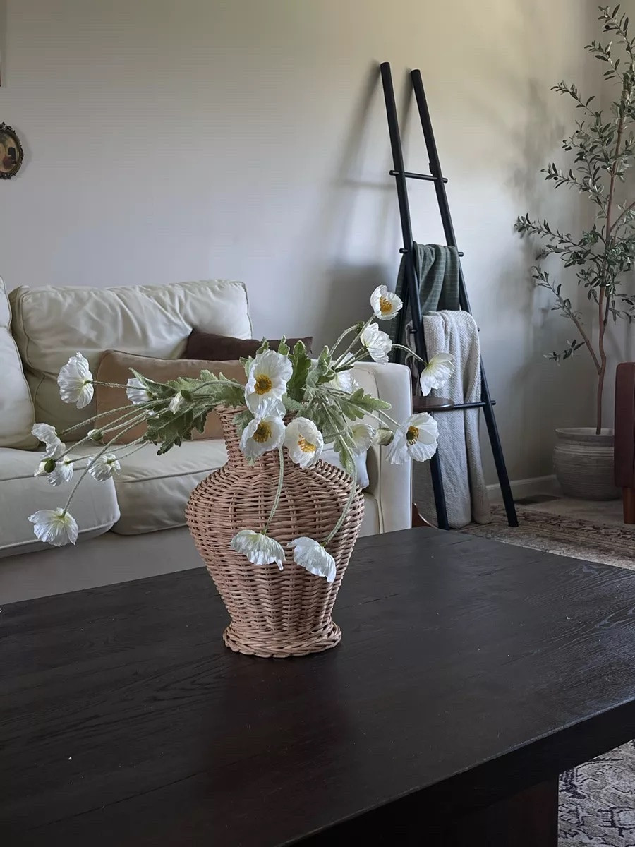 Realistic flowers! I ordered 2

#LTKHome