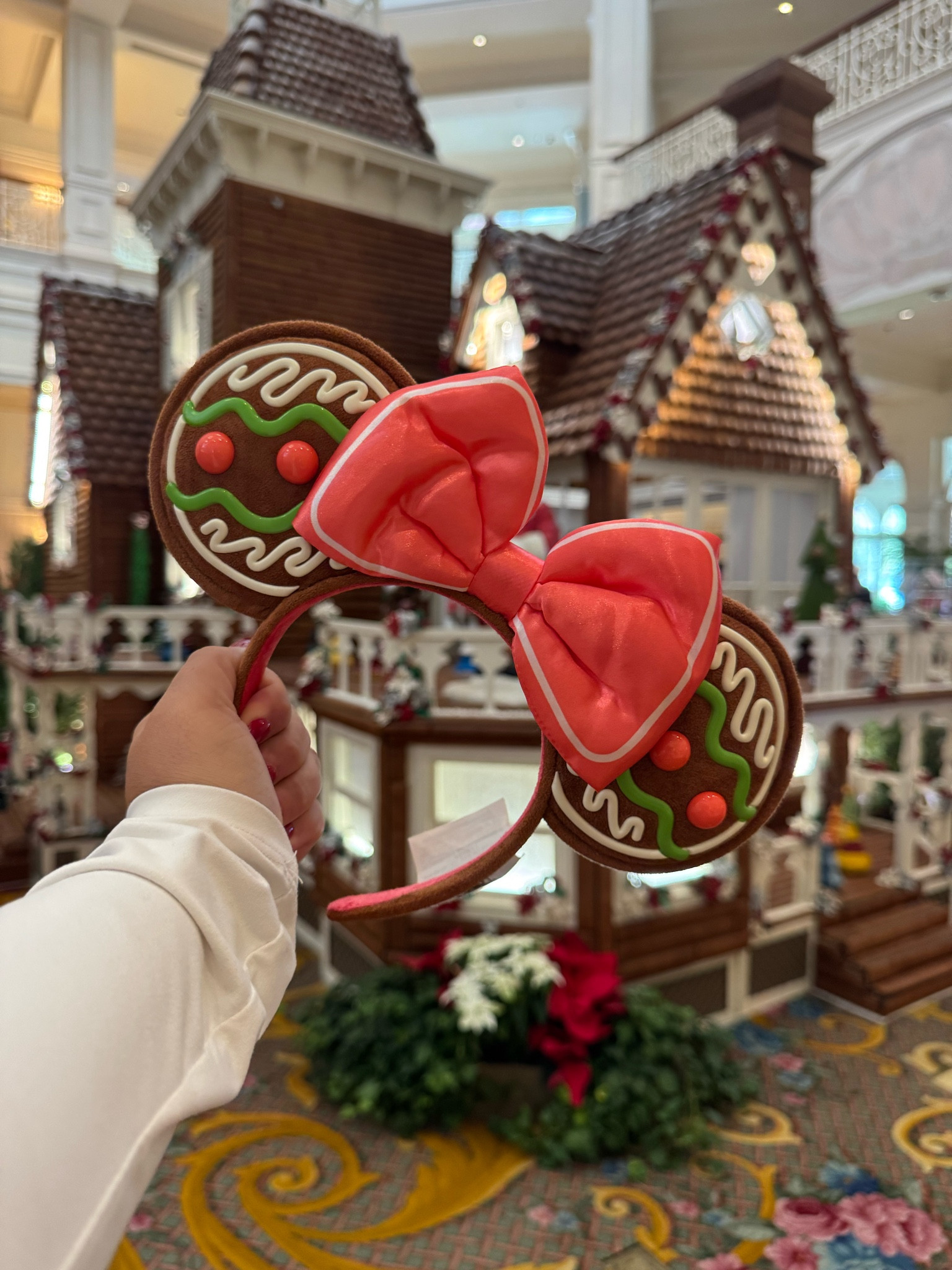Gingerbread ears 

#LTKStyleTip #LTKGiftGuide #LTKHoliday