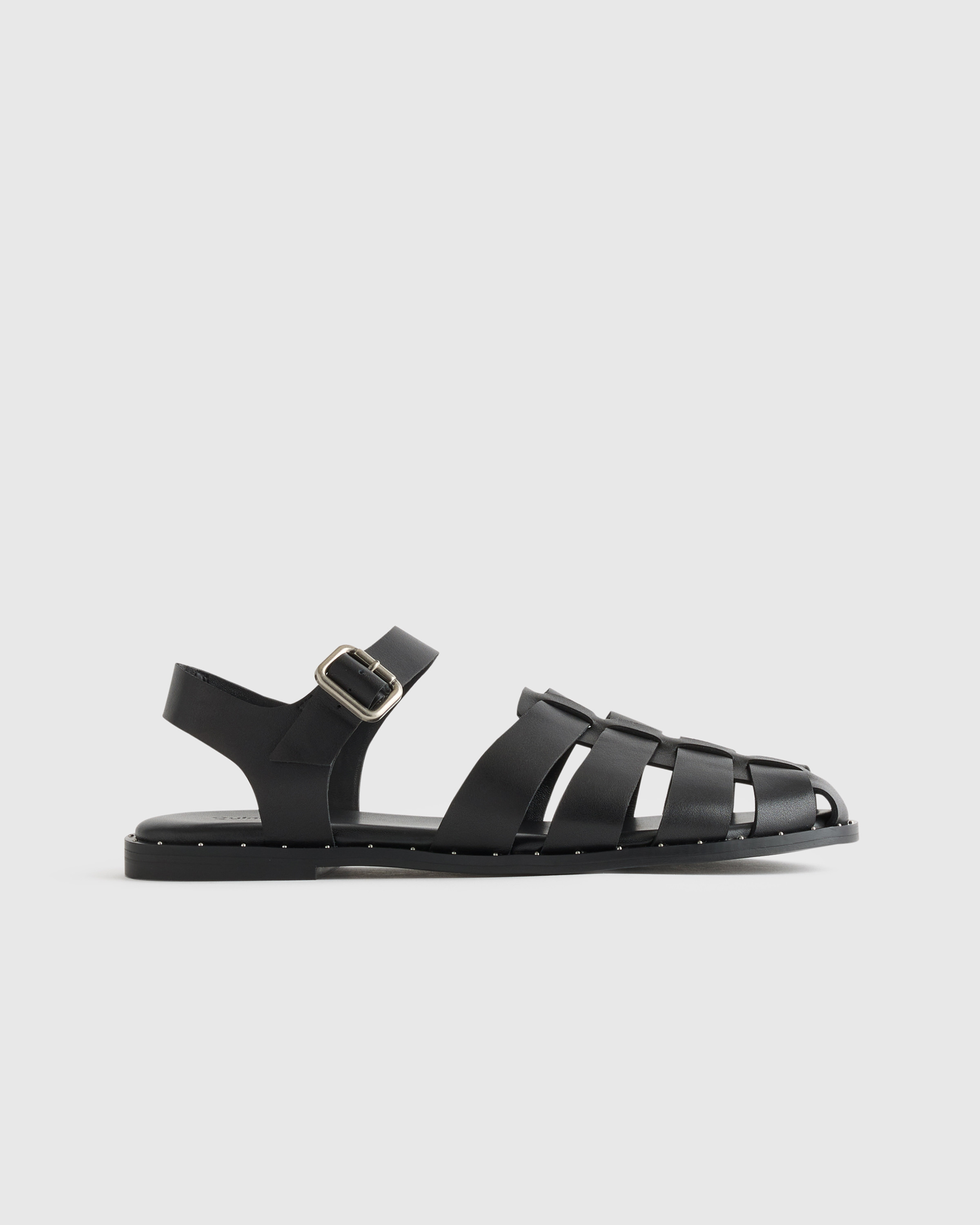 Quince | Women's Italian Leather Fisherman Sandal in Black, Size 5 | Quince