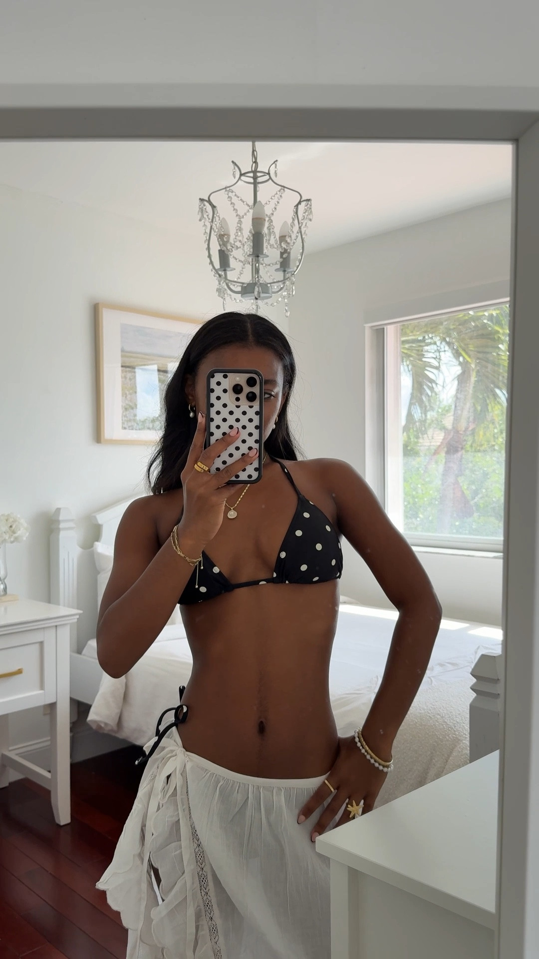 grwm for the beach ft. @aerie 🖤🤍 shop these items in my LTK (link in bio)

* Aerie String Triangle Bikini Top
* Aerie Cheekiest Side Tie Bikini Bottom
* Aerie Mesh Skirt
* Aerie Embroidered Scalloped Sarong
* Aerie Double Bridge Sunglasses
* Aerie Square Toe Flip Flop

#AerieREAL #AeriePartner #goingOFFLINE #ad #SpringFashion