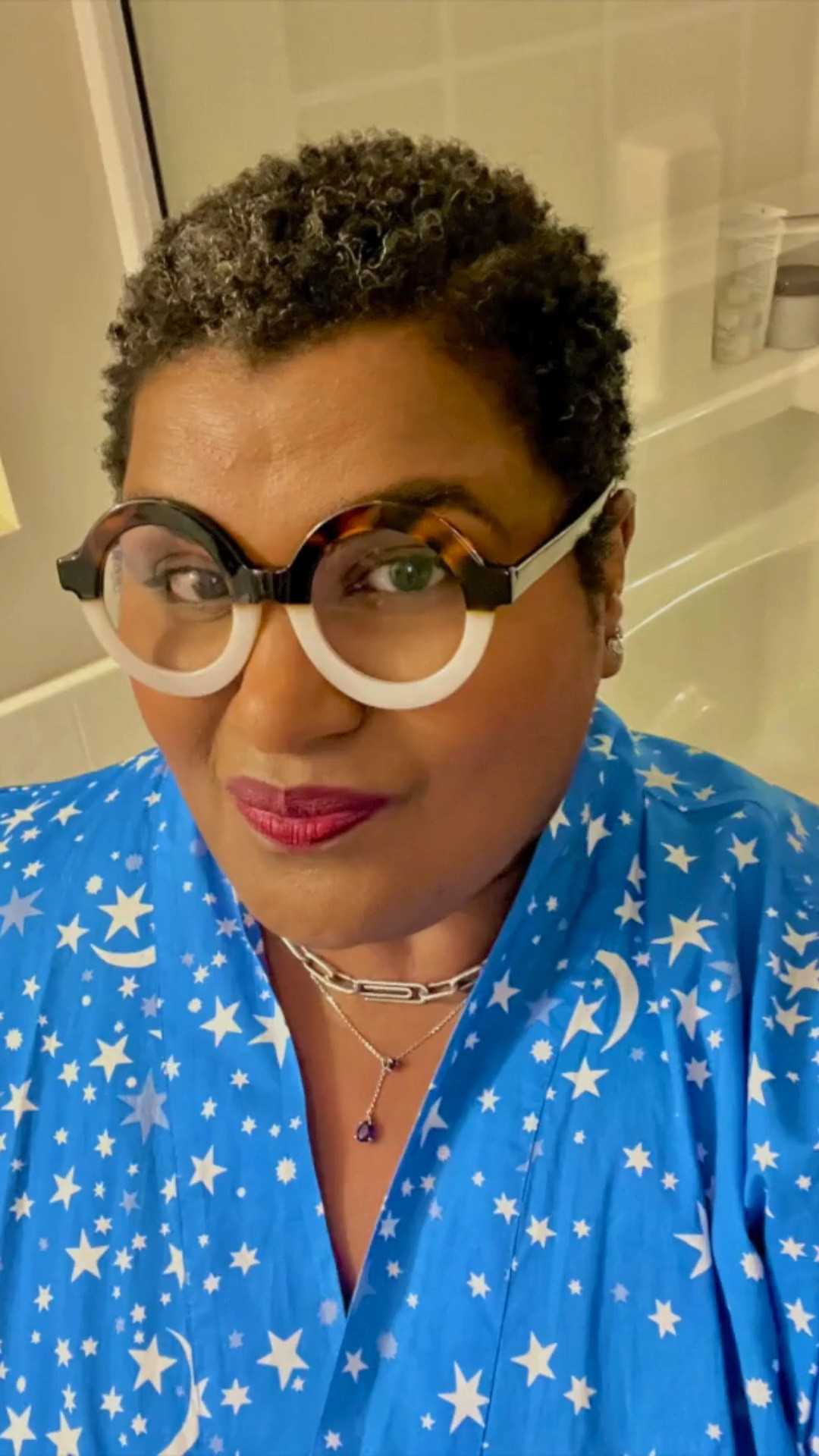 Healthy, defined curls in under a minute! 🌸✨ Watch my go-to routine for natural hair and see the products I use to obtain well nourished defined curls. #NaturalHairRoutine #DefinedCurls #HairCareTips”

#LTKOver40 #LTKBeauty #LTKPlusSize