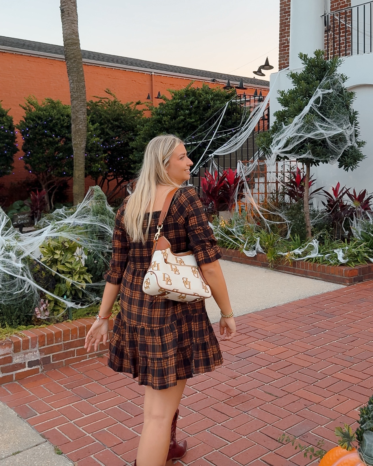 Fall fits activated 🍂🕸️
#falloutfitinspo

#LTKxPrimeDay #LTKHalloween #LTKFindsUnder50