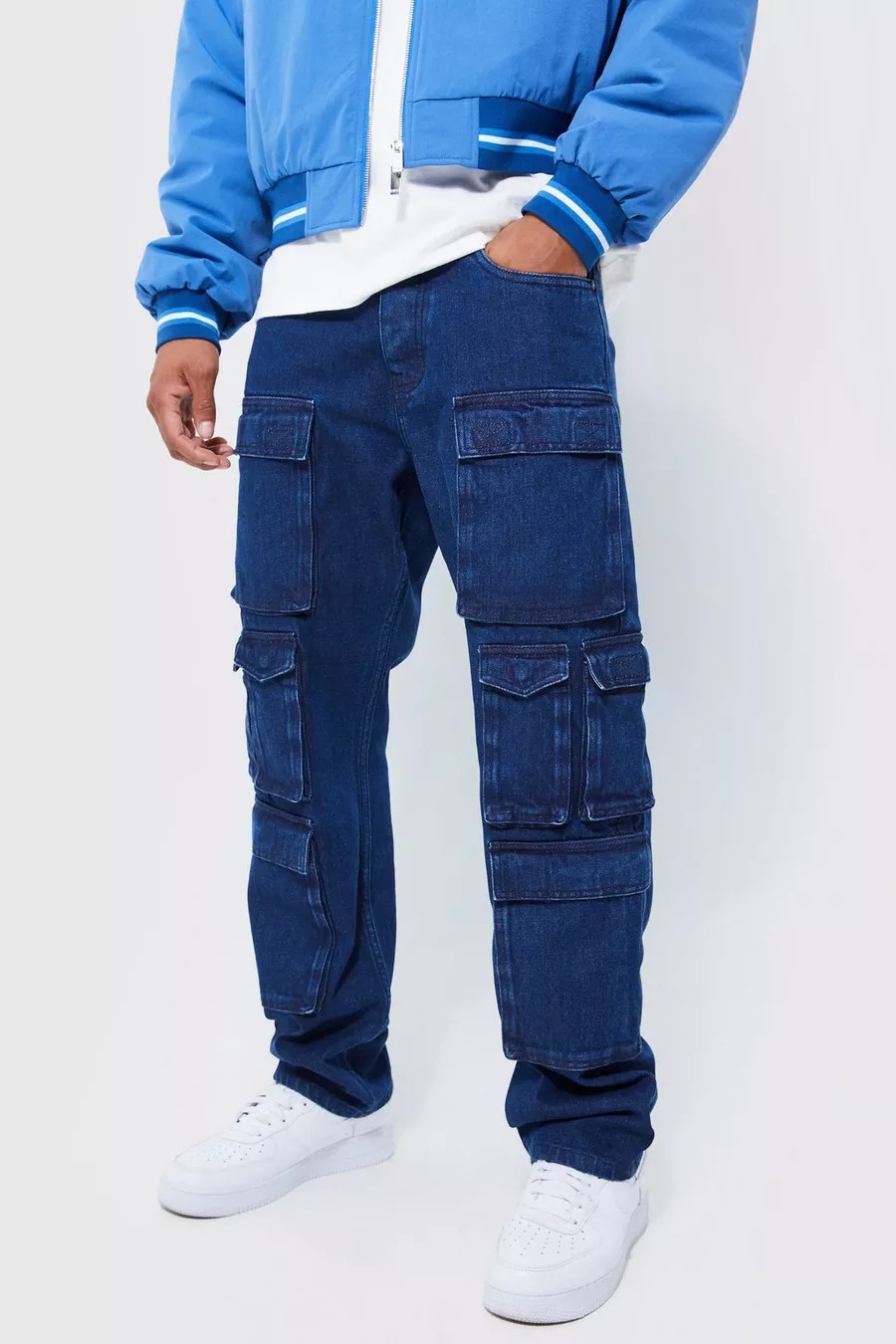 Relaxed Fit Washed Multi Pocket Cargo Jeans | Boohoo.com (UK & IE)