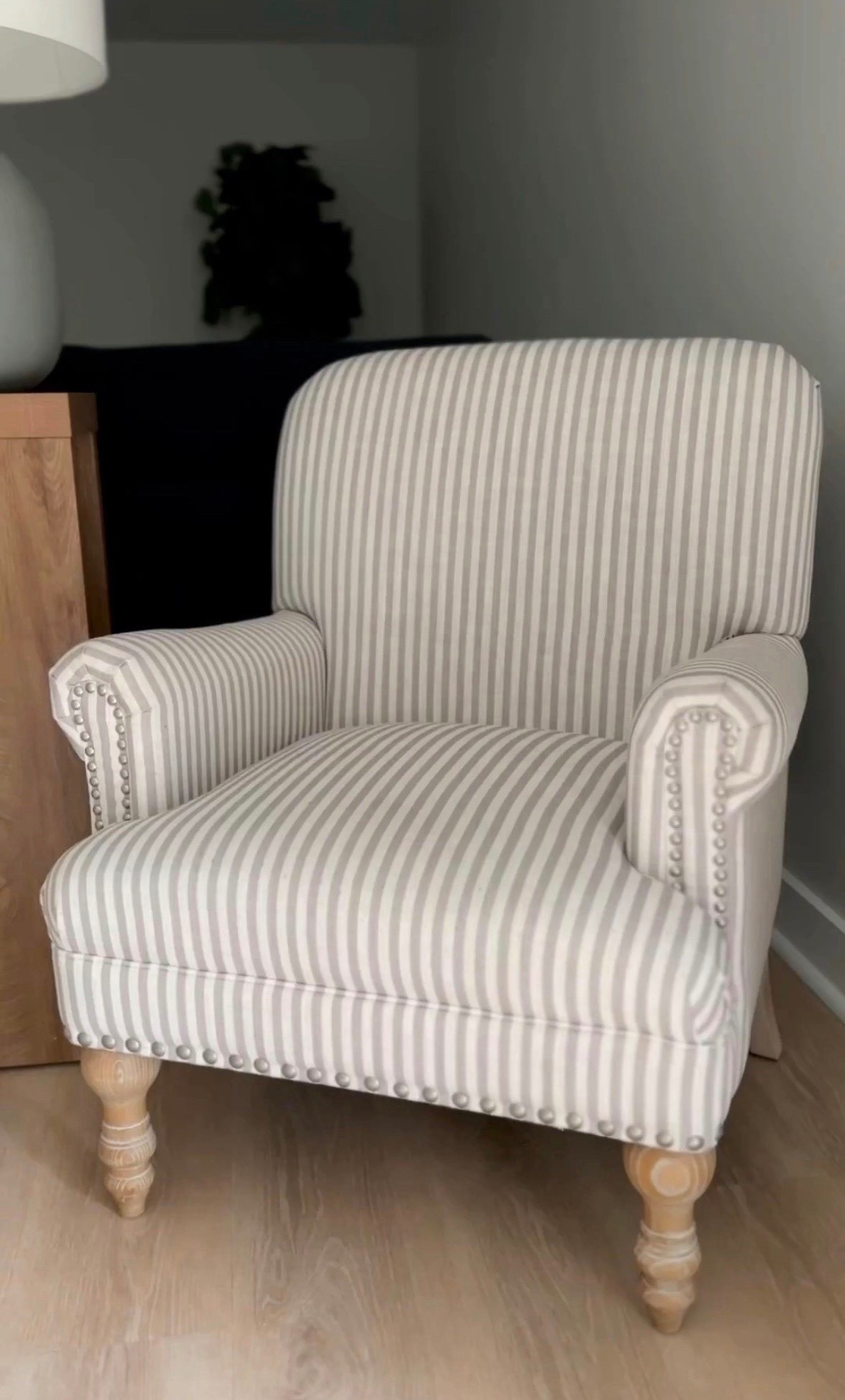A stunning accent chair that’s neutral enough to work in almost any space. Or if you want a pop of color it comes in blue and green.

#LTKHome