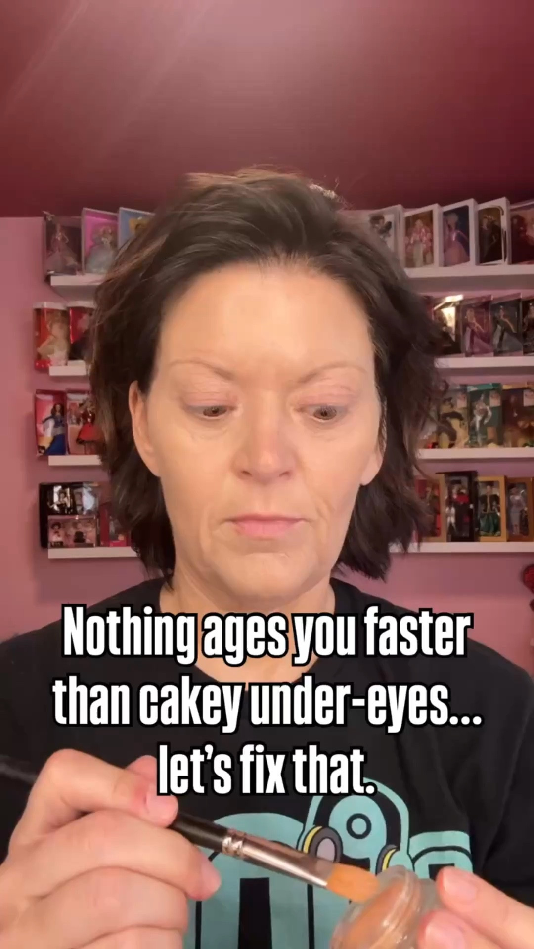 Nothing ages your makeup faster than cakey under-eyes.

If your concealer has been:
• settling into fine lines
• looking dry or heavy
• turning white or ashy
• making you look more tired instead of brighter

…it’s usually not your makeup skills — it’s the way you’re color correcting and layering products.

As skin changes (especially with makeup over 40 and perimenopause skin), the under-eye area needs a lighter, more strategic approach.

The goal isn’t to pile on product…
it’s to:
✨ neutralize dark circles
✨ brighten without heaviness
✨ keep the under-eye looking smooth and hydrated

When you get this right, your whole face looks more awake and refreshed.

If you’ve been struggling with under-eye concealer for mature skin, this is a game changer.

Follow for simple beauty tips that help busy millennial women look as young as they feel 💕

#undereyecircles #undereye #darkundereyes #undereyeconcealer #makeupover40