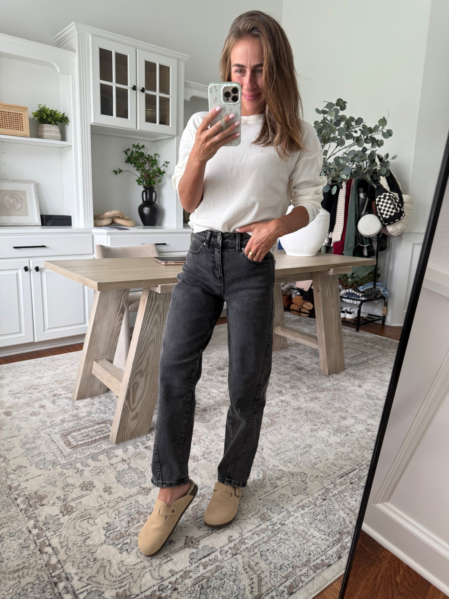These barrel jeans for the win! Unreal quality for the price 🤩🤩
#walmartpartner #walmartfashion @walmartfashion