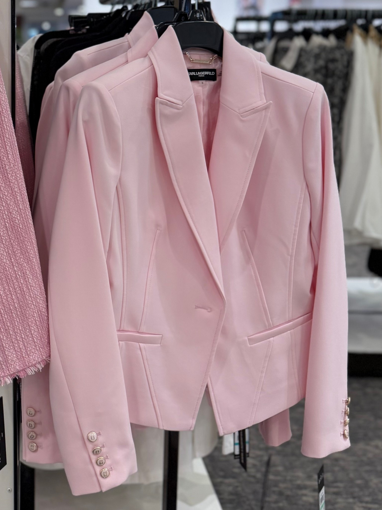 Ballet pink blazer 😍 I am loving the seams on this one!! 💕

Work outfit, pink, light pink blazer. @Macys 

#LTKOver40 #LTKPetite #LTKWorkwear