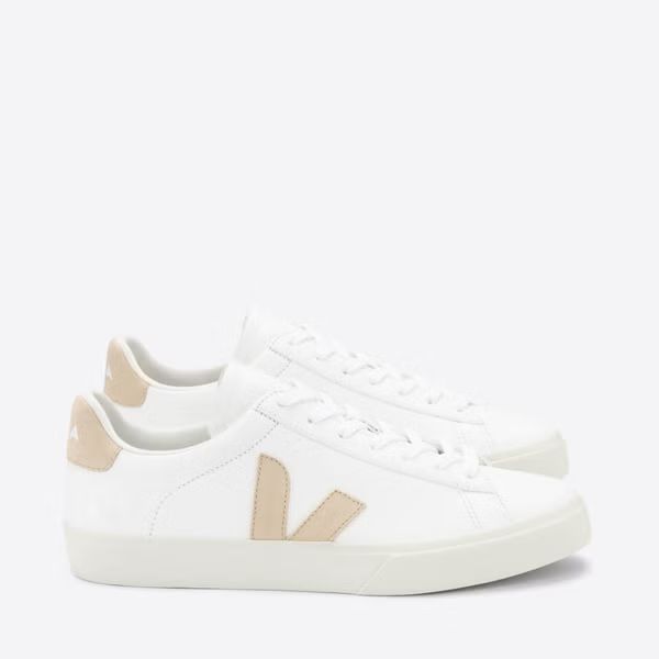 Veja Campo Chrome-Free Leather Trainers | Coggles (Global)