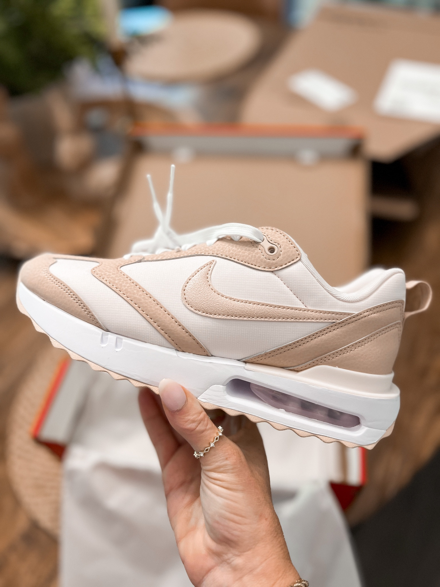 Nike air max

#LTKstyletip