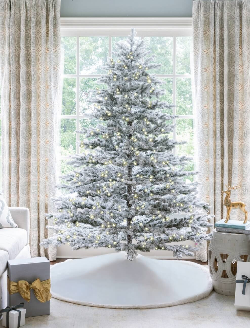 7.5' Rushmore Flock Artificial Christmas Tree 750 Warm White LED Lights | King of Christmas