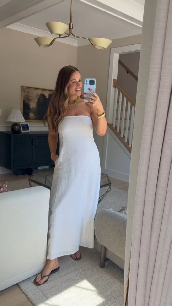 My white linen strapless maxi dress! Made with 100% European linen.

Reg: over $200
Now: $74! 

Own in two colors + comes in 9 colors. @Quince

#LTKBump #LTKSeasonal #LTKootd