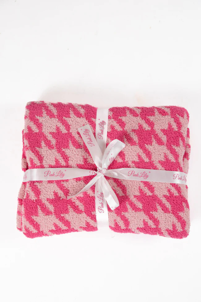 Make Me Believe Pink Tonal Houndstooth Blanket FINAL SALE | Pink Lily