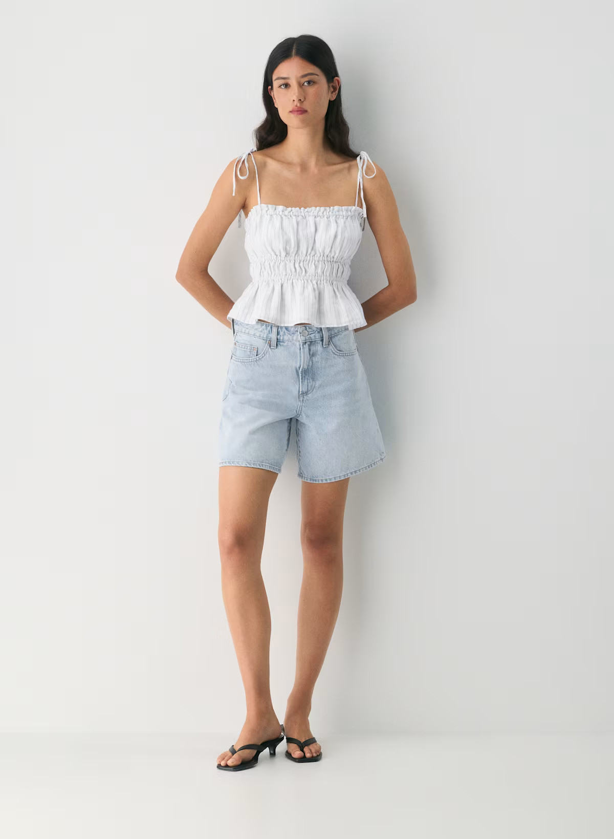 Major fashion moment 🚨 Aritzia Summer Sale is here with up to 50% off everything you’ve been eyeing—flowy dresses, elevated basics, iconic denim, and chic sets. Don’t sleep on this 🔥

#Aritzia #SaleAlert #50PercentOff #SummerWardrobe #FashionDeals #StyleInspo #EffortlessChic #NeutralStyle #CapsuleWardrobe #ClosetGoals #DenimLove #SummerLooks #TrendAlert #FashionFinds #StreetwearStyle #DailyStyle #StyleEssentials #WardrobeRefresh #MustHavePieces #HotSale #ShopNow 

 #LTKSeasonal #LTKU #LTKSaleAlert