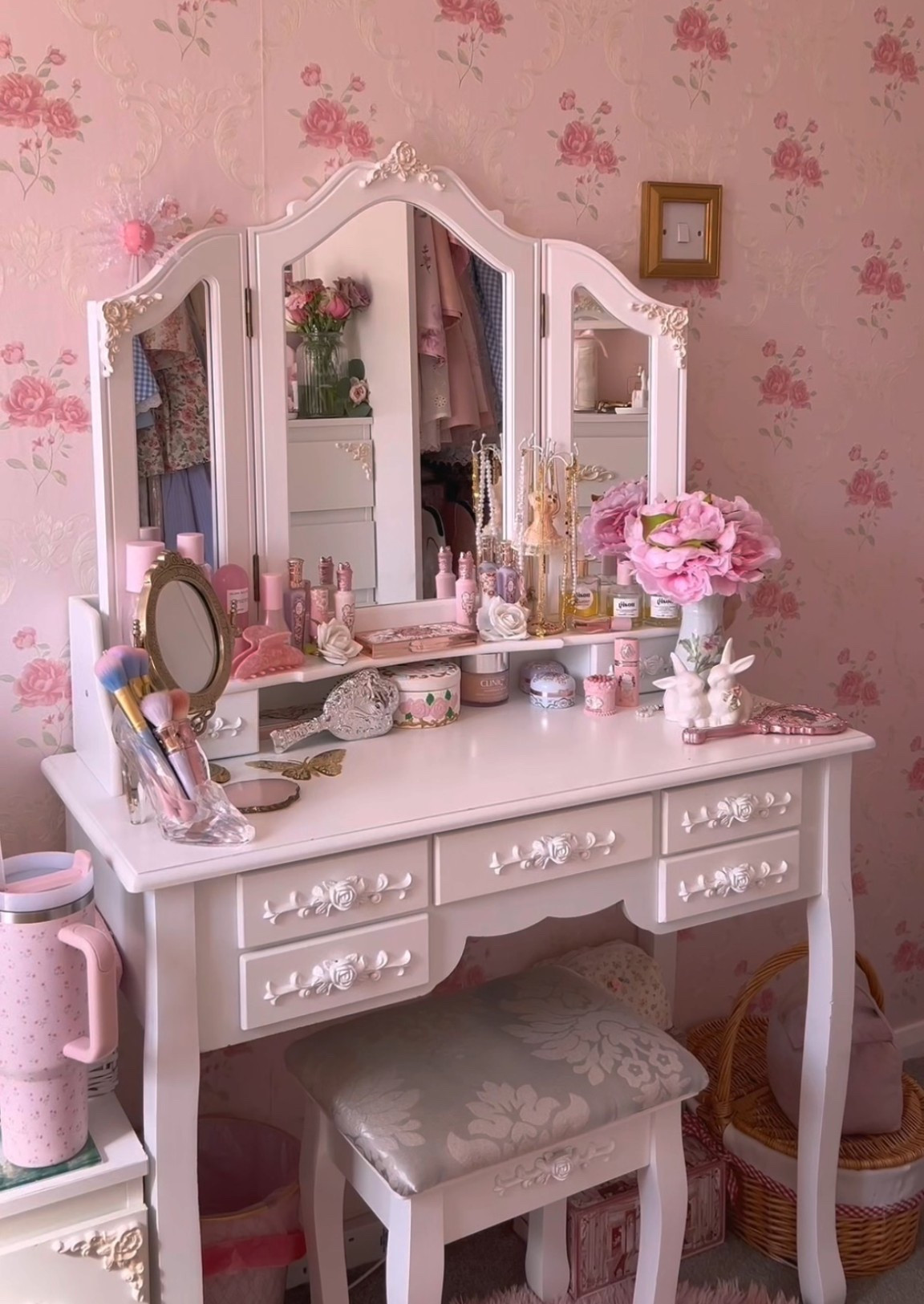 My dream vanity!!🫶🏼✨

#cottagecore #cottagecoreaesthetic #cottagecorefashion #cottagecorecommunity #cottagecorestyle #cottagecoreoutfit #winteraesthetic #winterinspo #winteroutfits #winterprincess #coquette #coquettedoll  #fairycore #fairyaesthetic #princesscore #princessaesthetic #princessdress #princesscoreaesthetic #princessfashion #princessgown #winter fashion #sugarplum #softgirl  

#LTKhaul #LTKuk #LTKhome