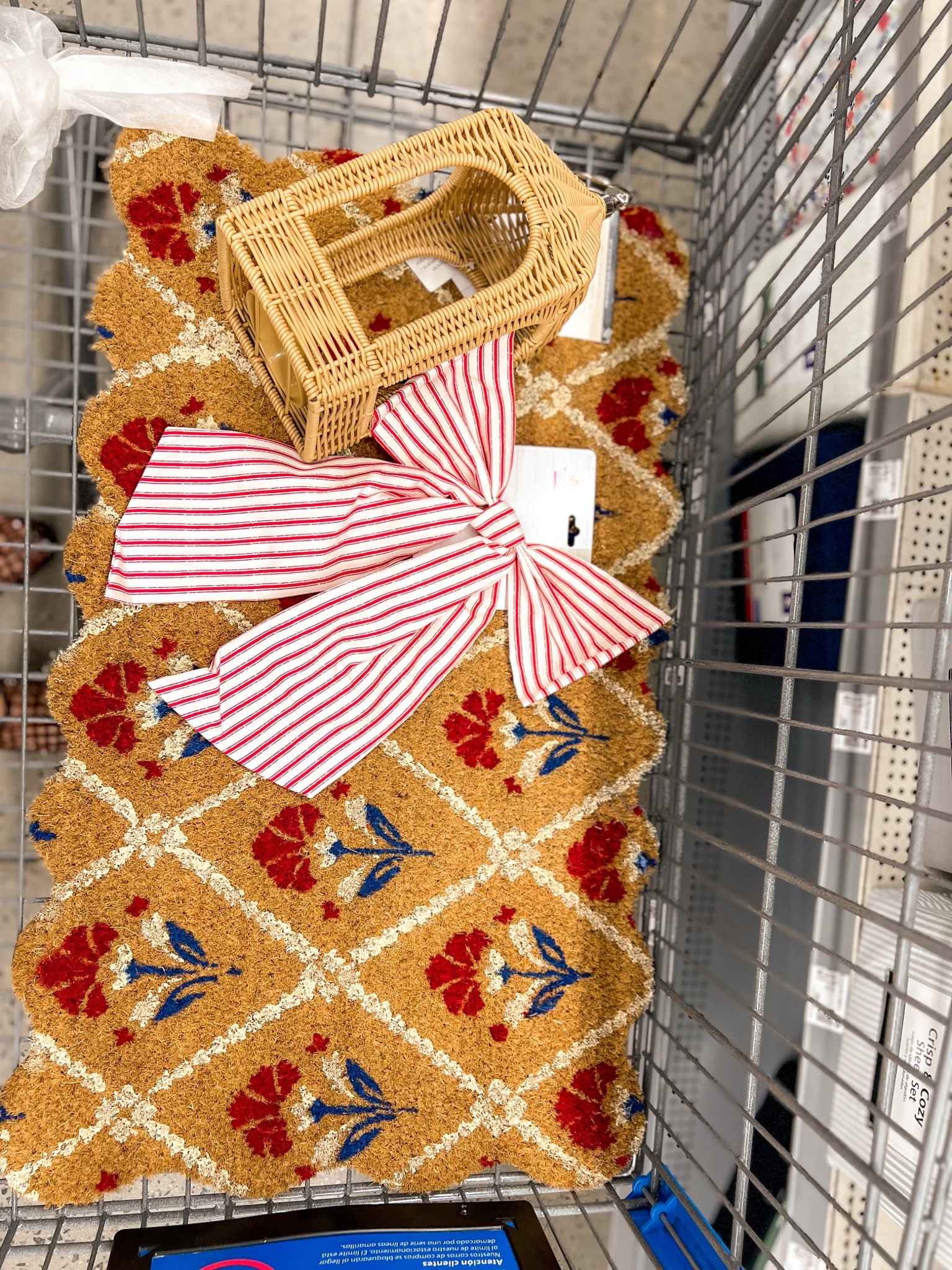Memorial day/4th of july summer outdoor door mat 
4th of july red and white striped bow
Rattan lantern 