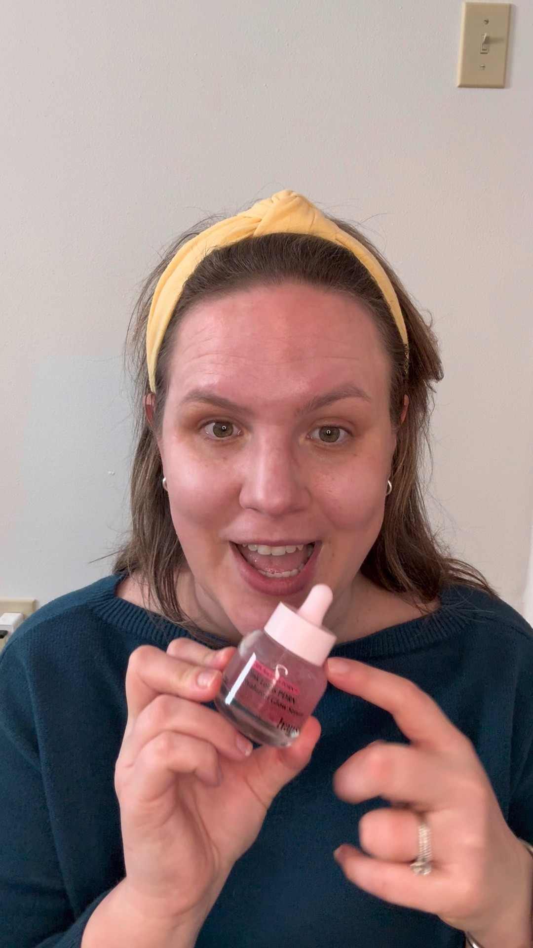 Hanskin PDRN Pink Peptide Hyaluron Glow Serum - 200,000ppm Pink Lotus Vegan PDRN | Intensive Hydrating Glow Ball Essence for Glass Skin, Plumping & Firming | Korean Skincare 

#LTKselfcare #LTKBeauty